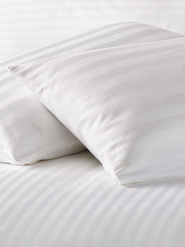 Μαξιλαροθήκη CVC ριγέ Bianca 50x70 από την εταιρεία Sunshine Home