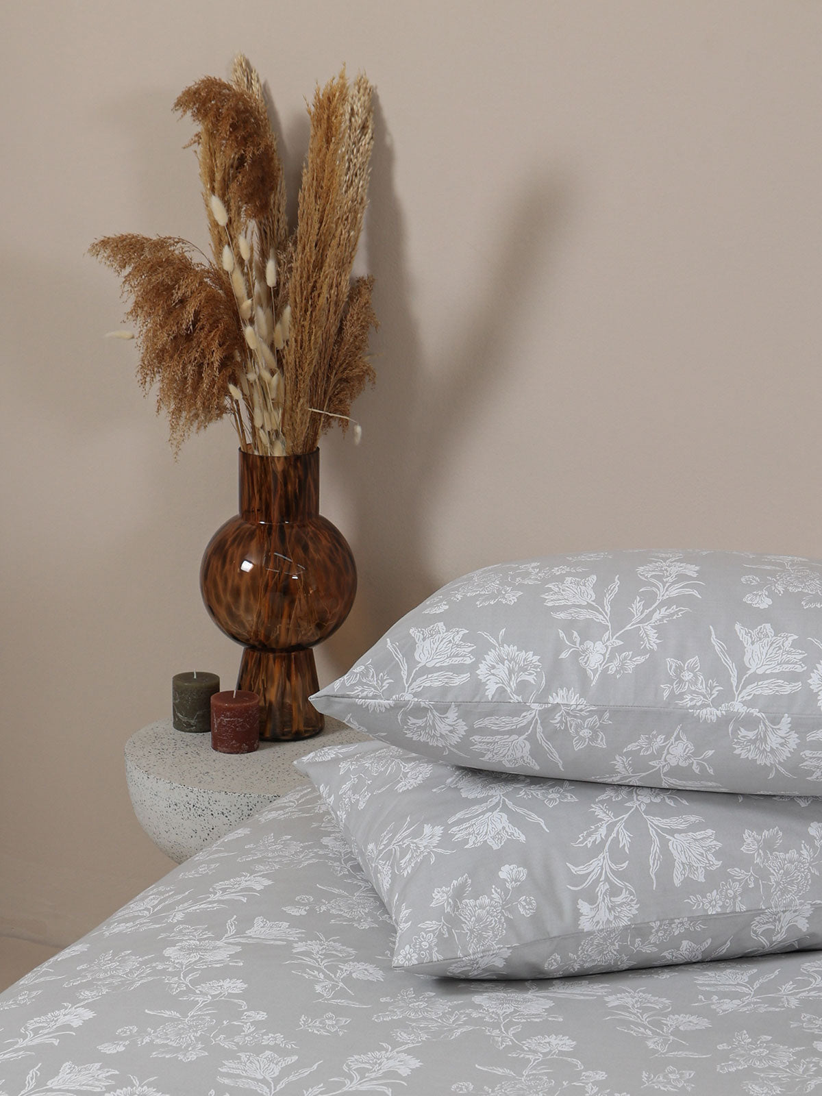 Μαξιλαροθήκη Menta Εμπριμέ 340 Grey 50x70 από την εταιρεία Sunshine Home