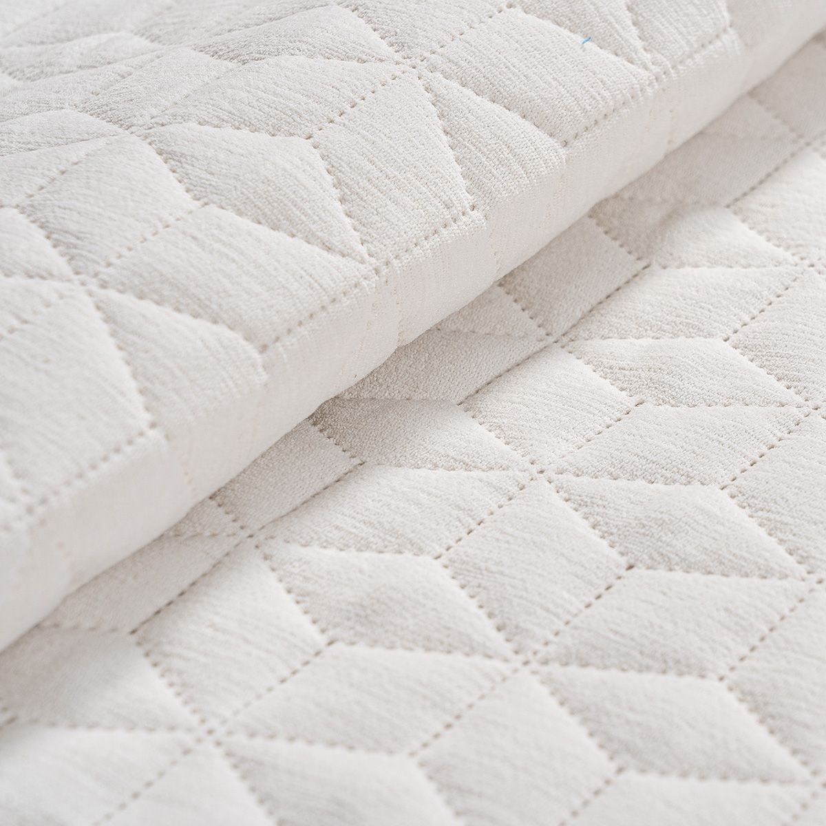 Κουβερλί υπέρδιπλο Trivial Art 12100 σε 3 αποχρώσεις 230x260 από την εταιρεία Beauty Home