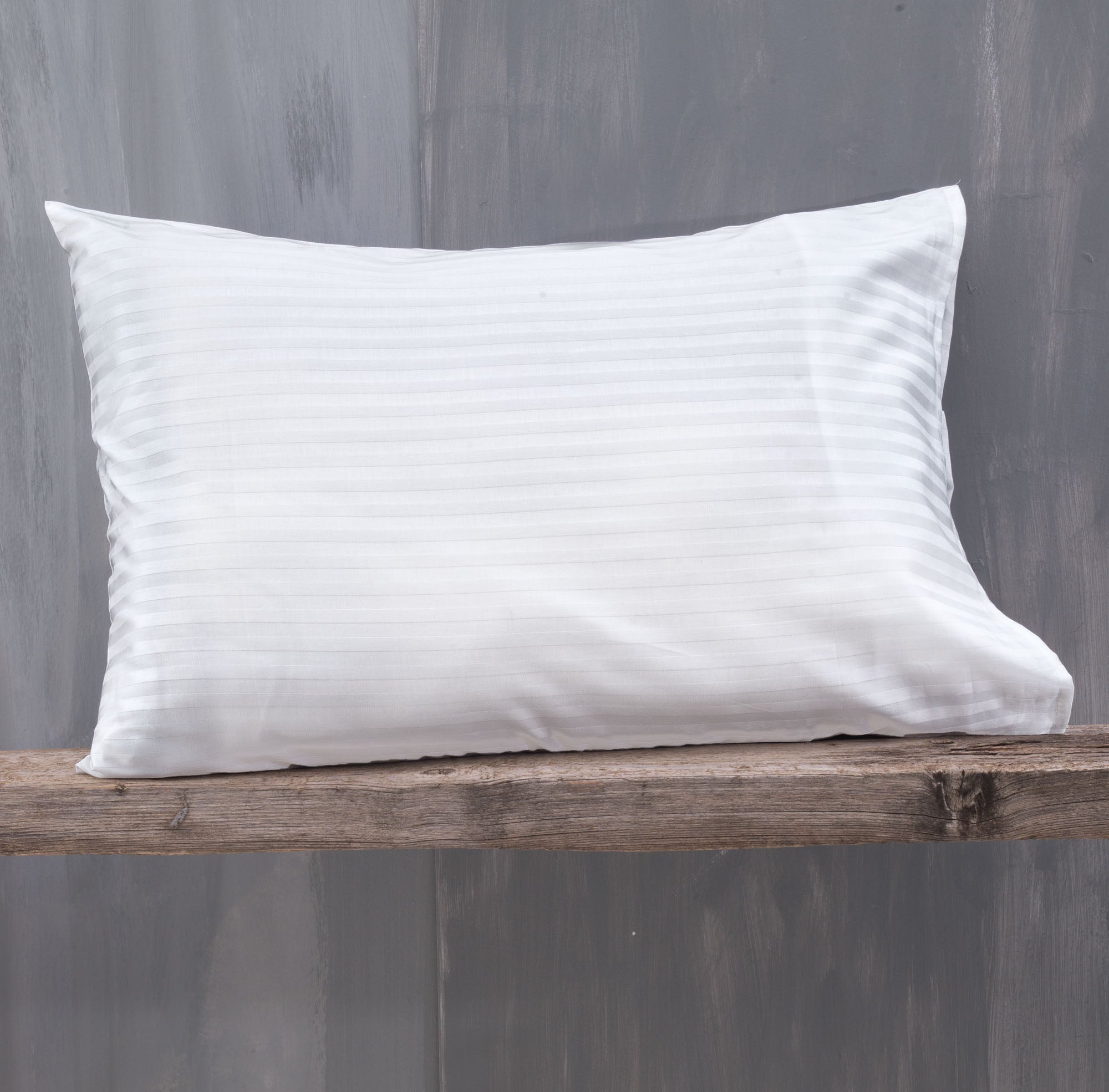 SATIN STRIPES - Ζεύγος μαξιλαροθήκες 2X(50 x 70) ΦΑΚΕΛΟΣ Λευκό 2X(50 x 70) ΦΑΚΕΛΟΣ από την εταιρεία Rythmos Home