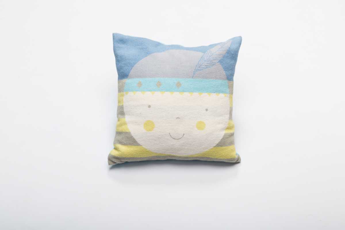 DF-JUW 7818-27 ΜΑΞΙΛΑΡΙ 40Χ40 από την εταιρεία Vesta Home