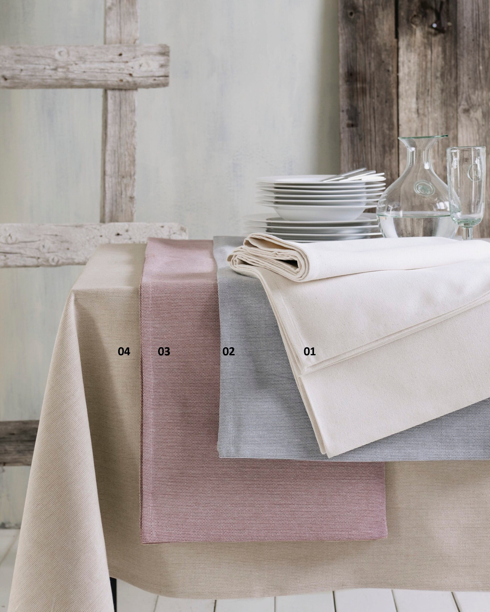 BATAVIA - Τραπεζομάντηλο 140 x 180 Γκρι 140 x 180 από την εταιρεία Rythmos Home