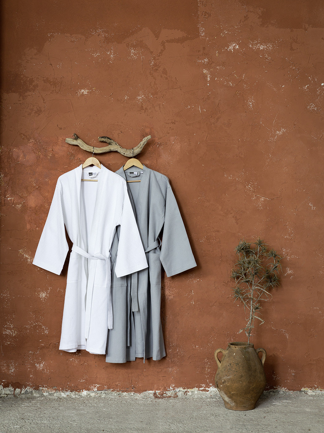 Μπουρνούζι Kimono White Large από την εταιρεία Nima Hotelling
