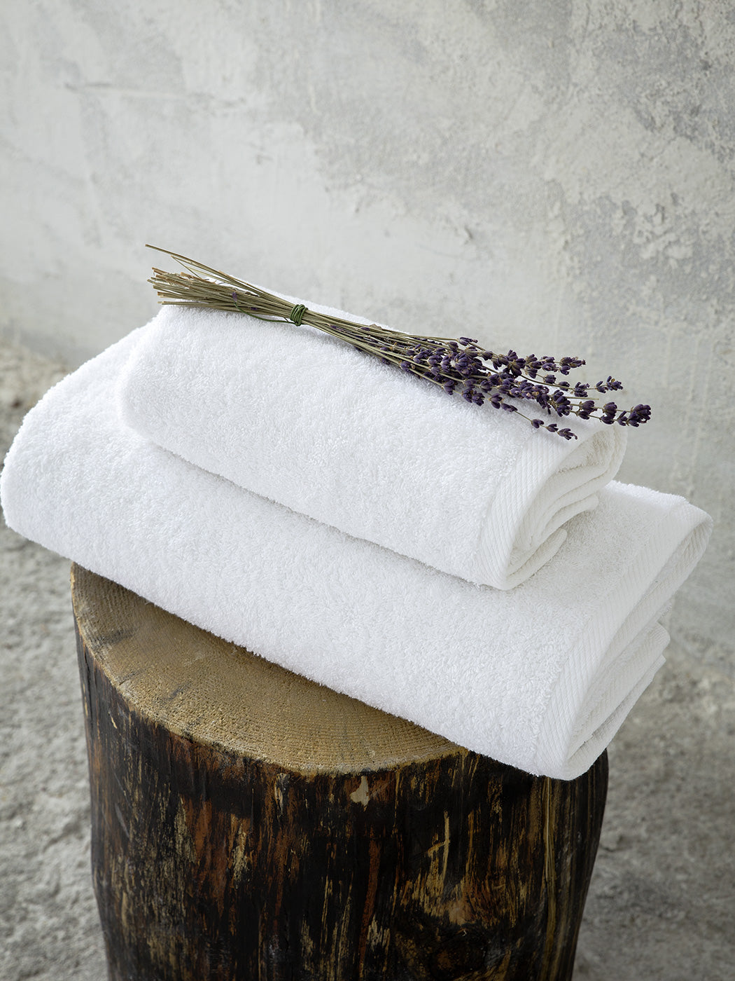 Πετσέτα 80x150 Wellness - Πενιέ 550gsm - 100% Βαμβάκι Default Title από την εταιρεία Nima Hotelling