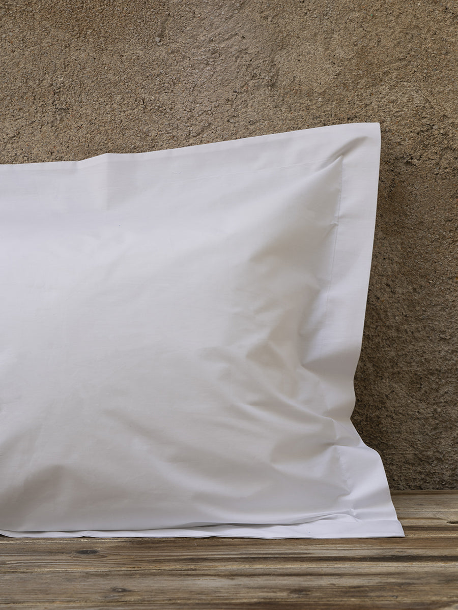 Μαξιλαροθήκη 52x75 Oxford 4 πλευρές - 200 Κλωστές Περκάλι - 100% Βαμβάκι Πενιέ Default Title από την εταιρεία Nima Hotelling