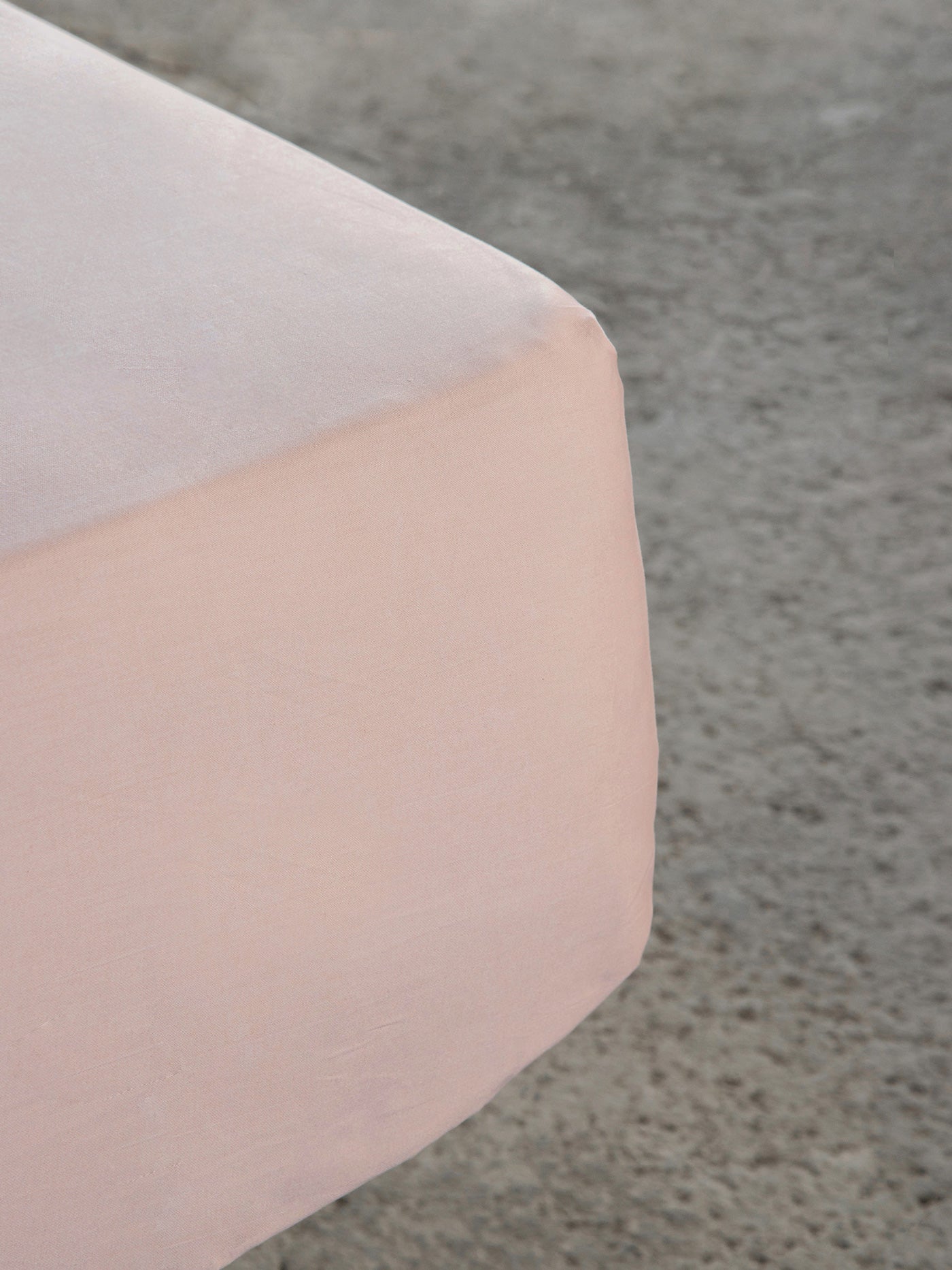 Σεντόνι με Λάστιχο Unicolors Pink 180x200+32 από την εταιρεία Nima Home
