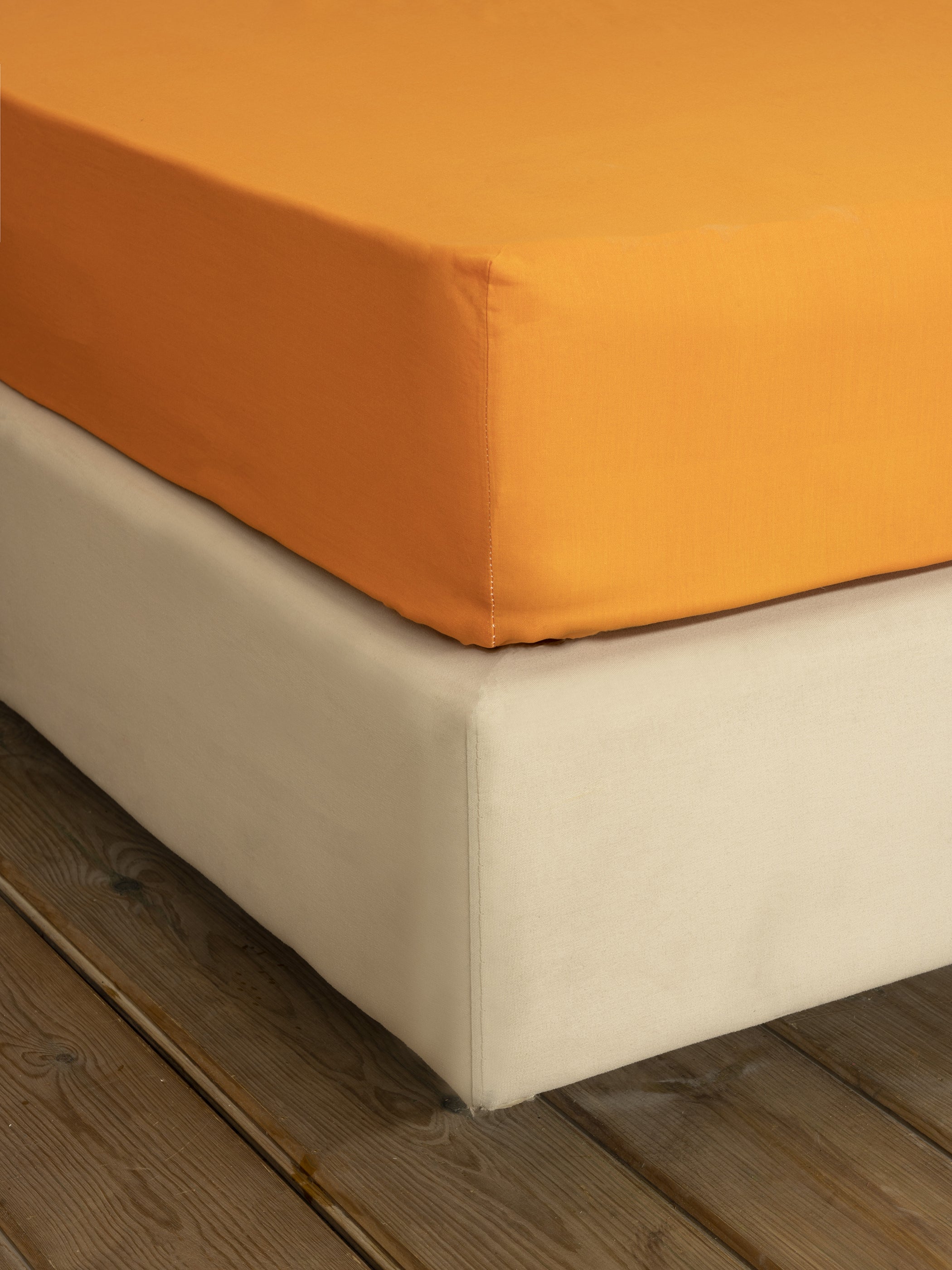 Σεντόνι με Λάστιχο Unicolors Deep Orange 180x200+32 από την εταιρεία Nima Home