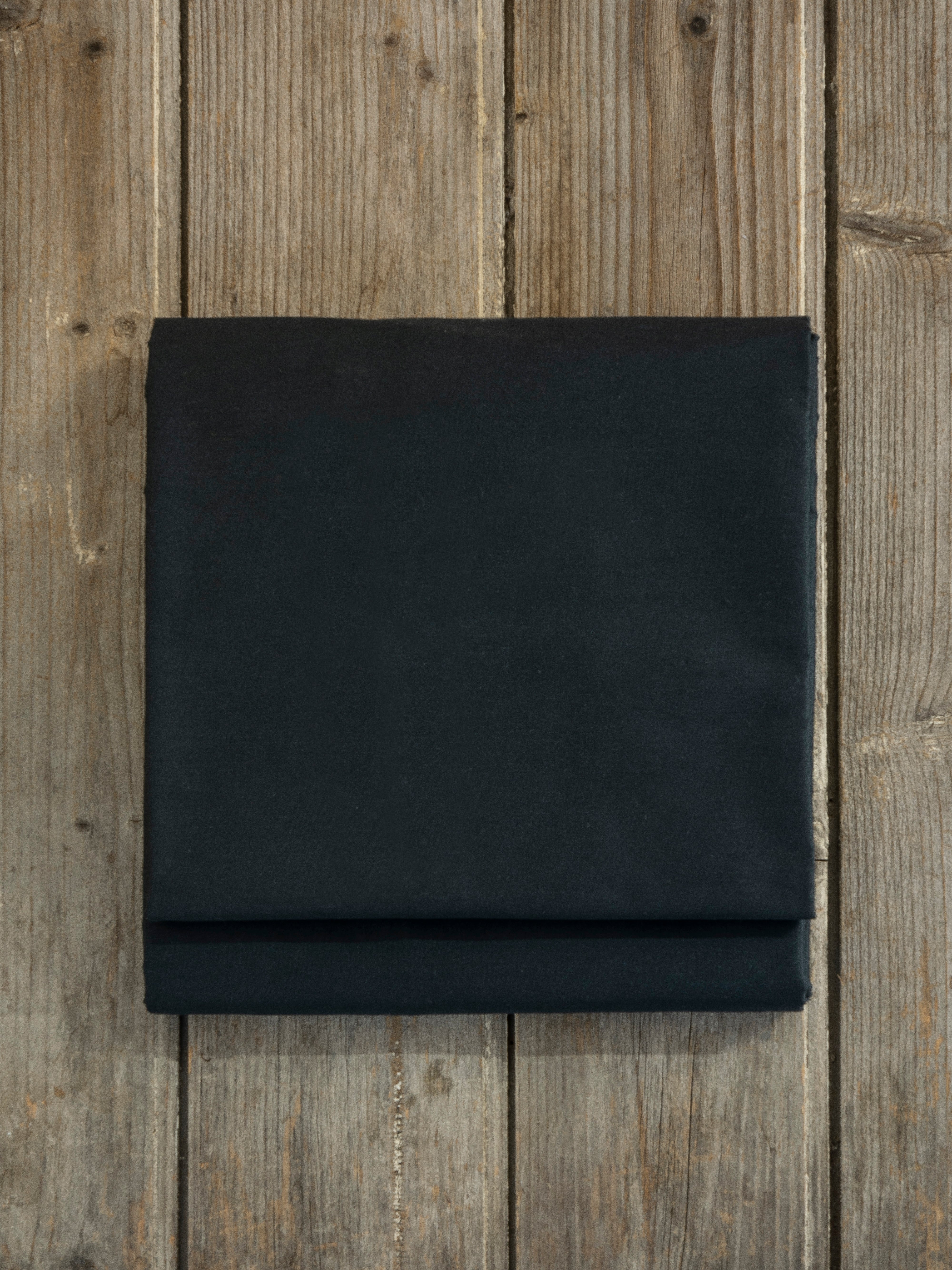Σεντόνι Superior Satin Black 160x260 από την εταιρεία Nima Home