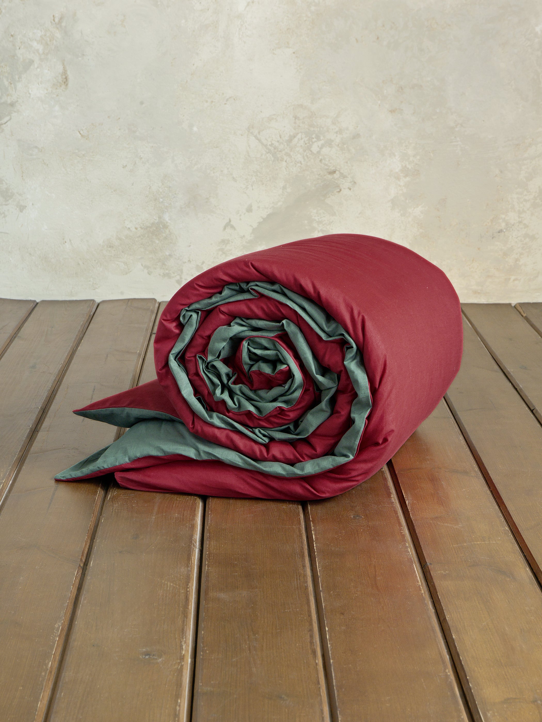 Παπλωματοθήκη Colors Absolute Red Pine Green από την εταιρεία Nima Home