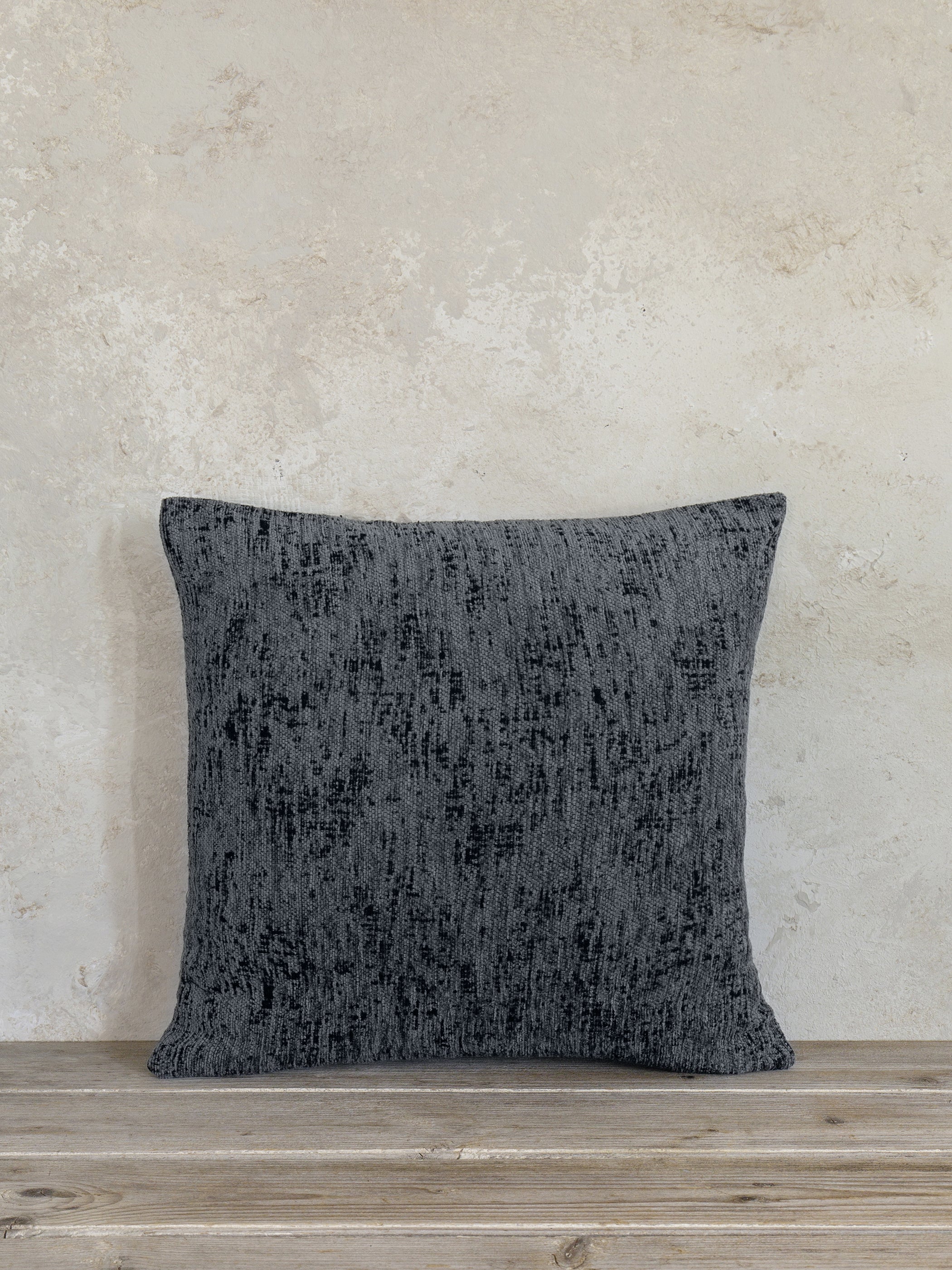 Διακοσμητικό - Batista Dark Gray από την εταιρεία Nima Home