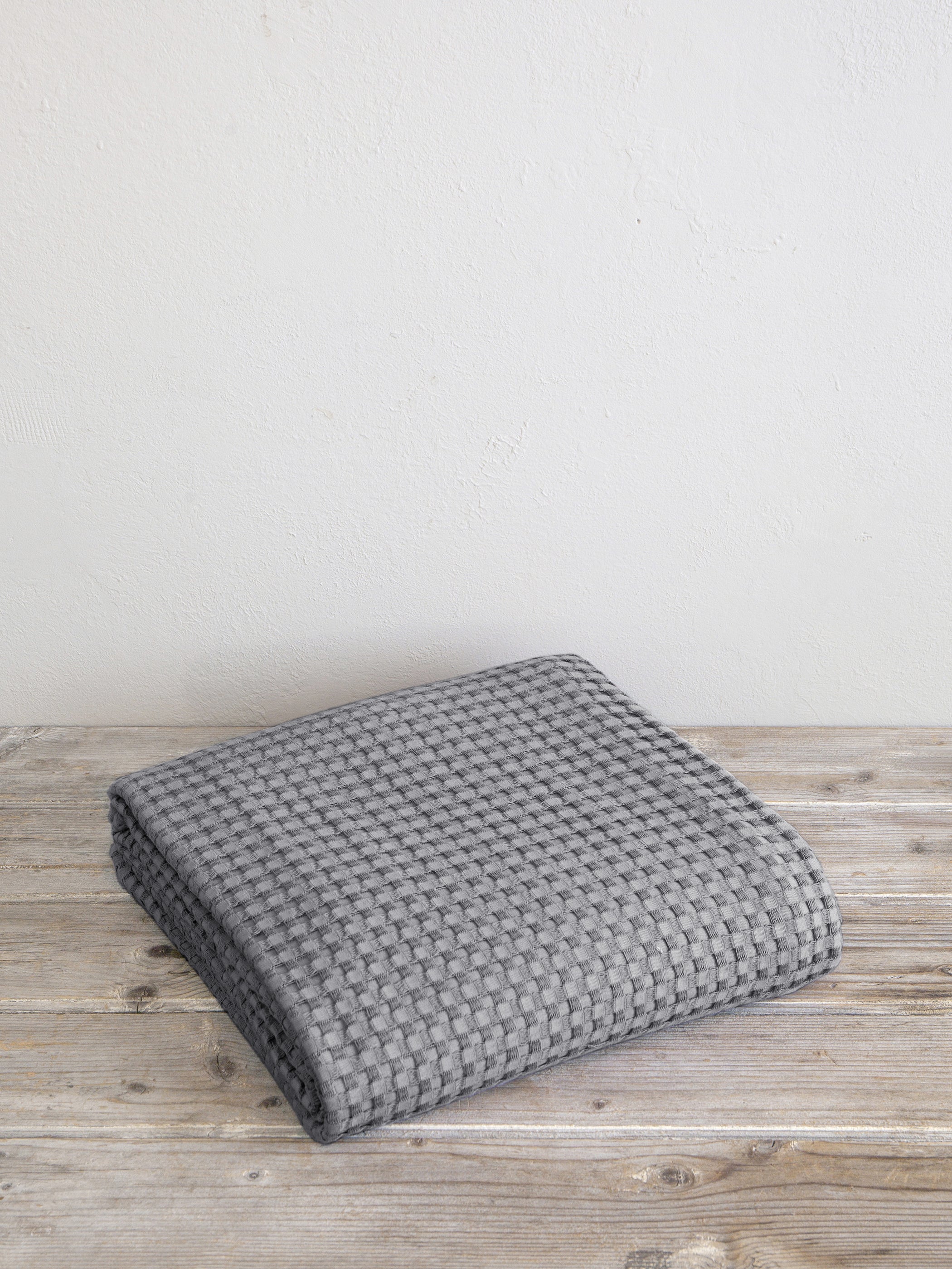 Κουβέρτα Comfy 160x240 Medium Gray από την εταιρεία Nima Hotelling