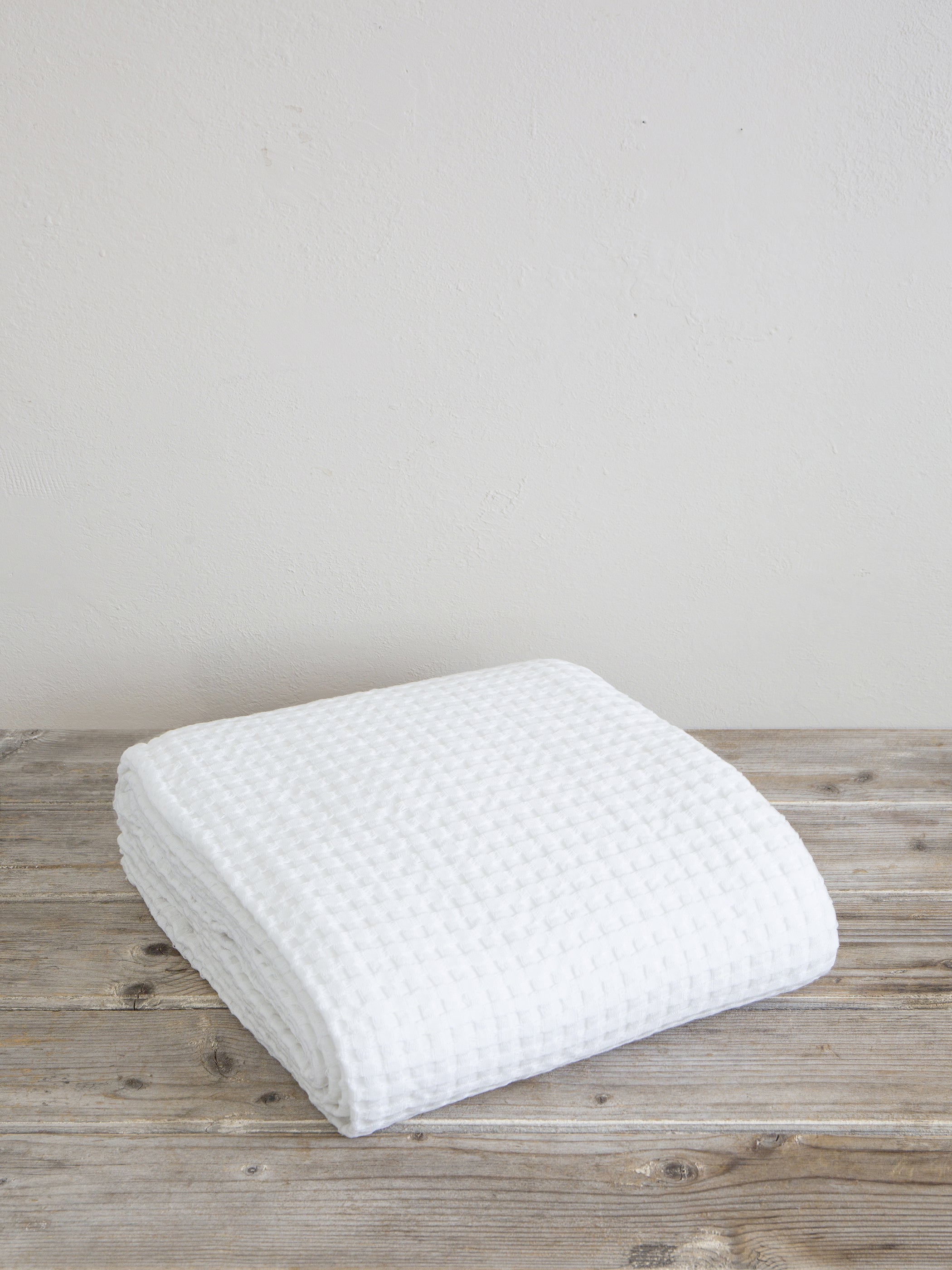 Κουβέρτα Comfy 240x270 White από την εταιρεία Nima Hotelling
