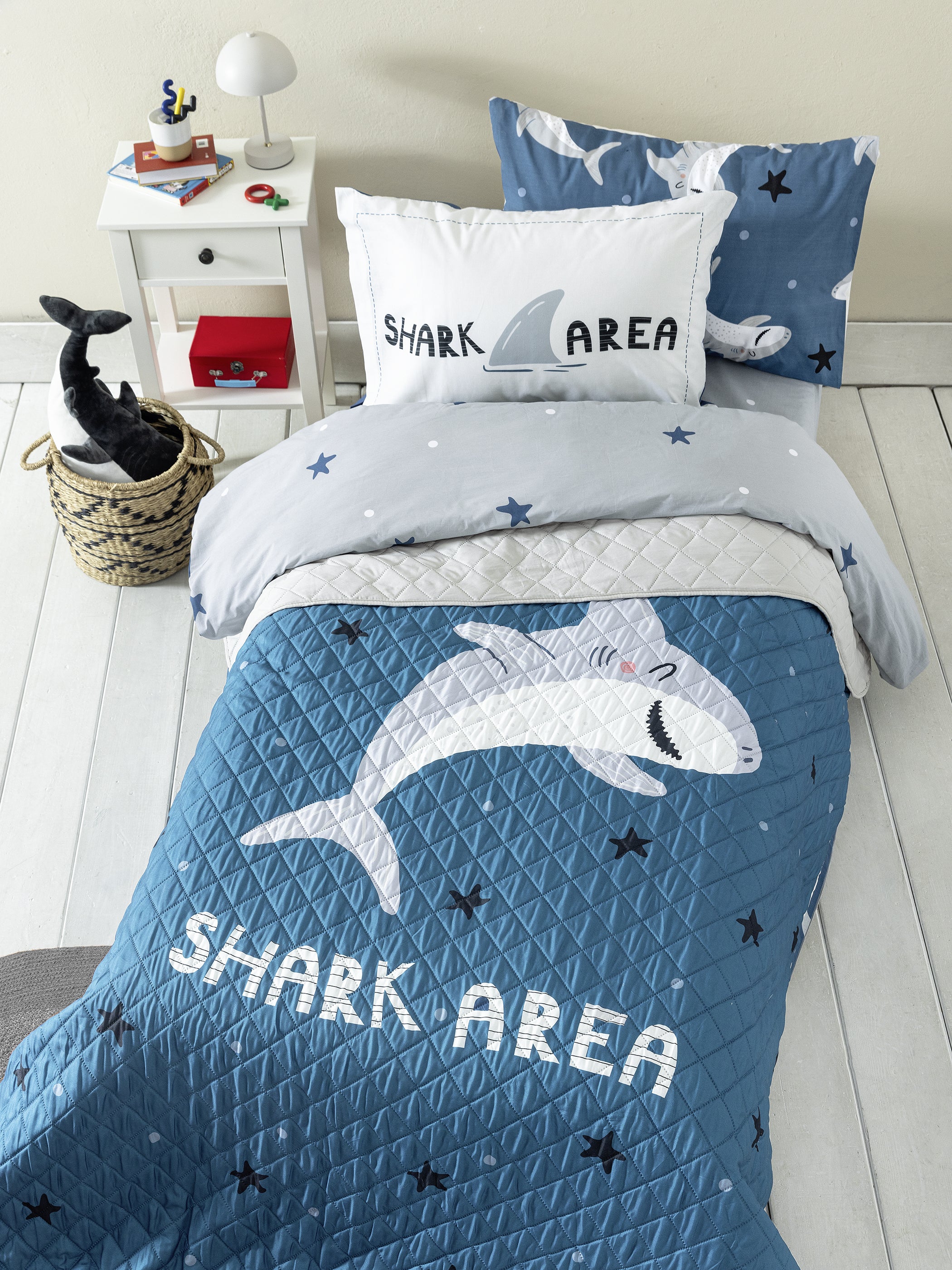 Κουβερλί Μονό 160x220 - Shark Area Default Title από την εταιρεία Nima Kids