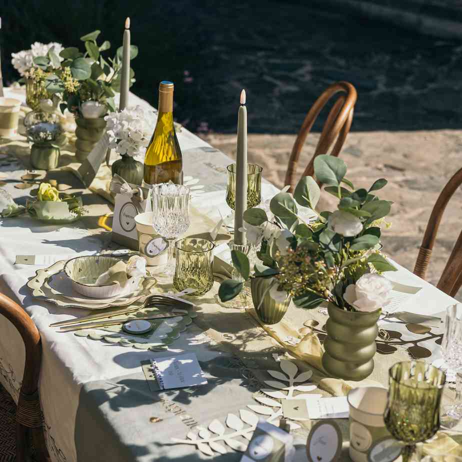 Βάζο γυάλινο Victor – Λαδί Ø8×11,5cm – 380ml από την εταιρεία Beauty Home