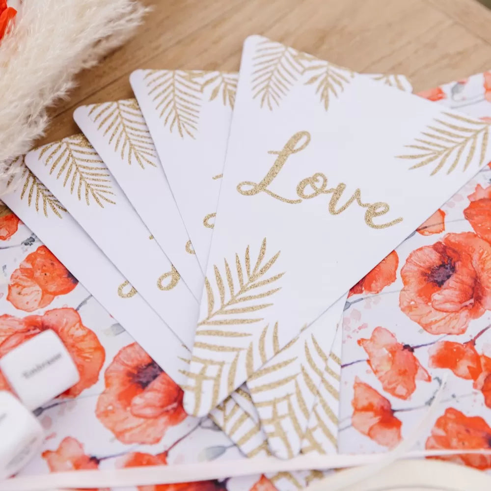 ΧΑΡΤΙΝΗ ΓΙΡΛΑΝΤΑ LOVE 15x21cm από την εταιρεία Beauty Home