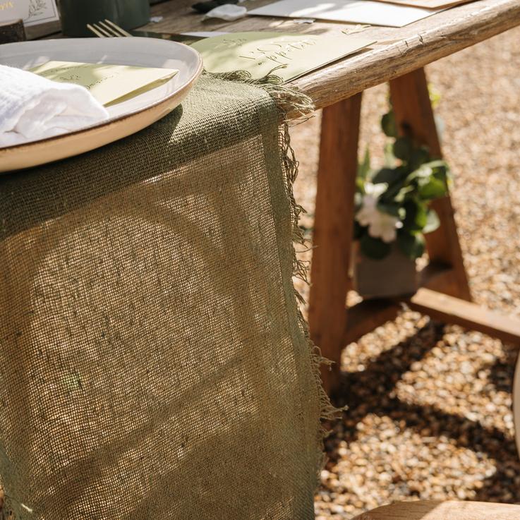 Ράννερ με ξέφτια – Λαδί 30cm x 3m από την εταιρεία Beauty Home