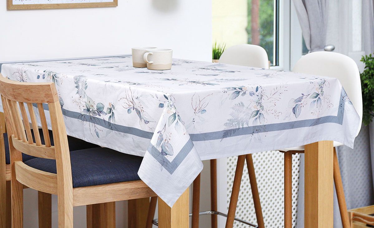 Τραπεζομάντηλο Wednesday Art 8322 Εμπριμέ από την εταιρεία Beauty Home