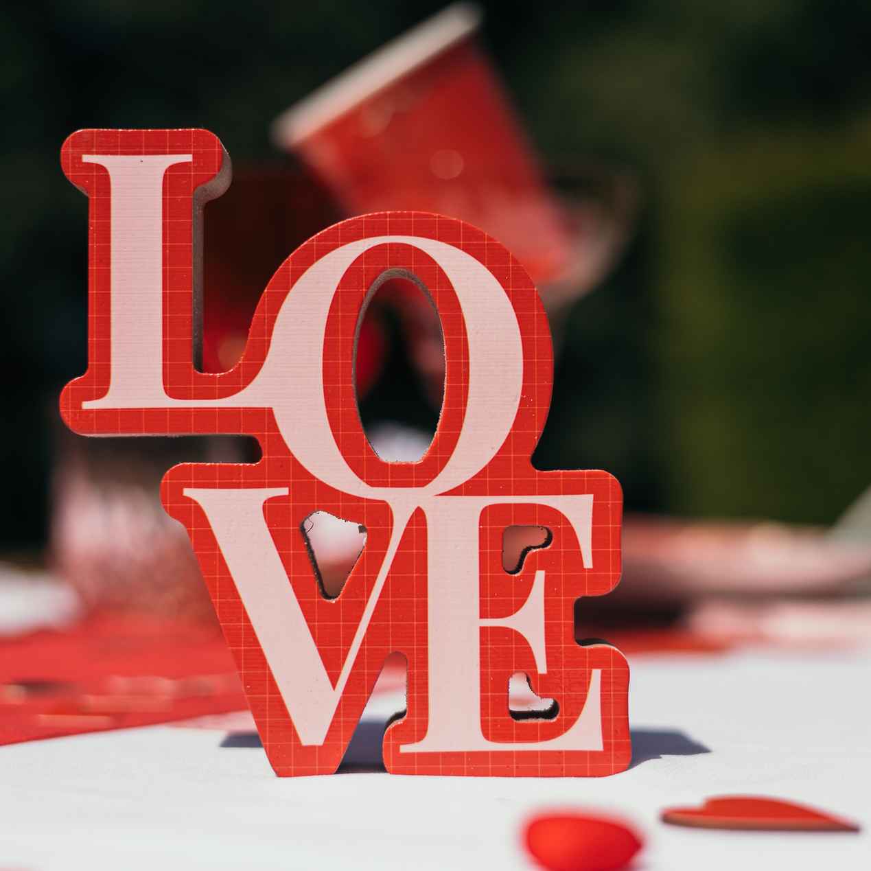 Ξύλινο διακοσμητικό Love 11×12,5×1,5 cm από την εταιρεία Beauty Home