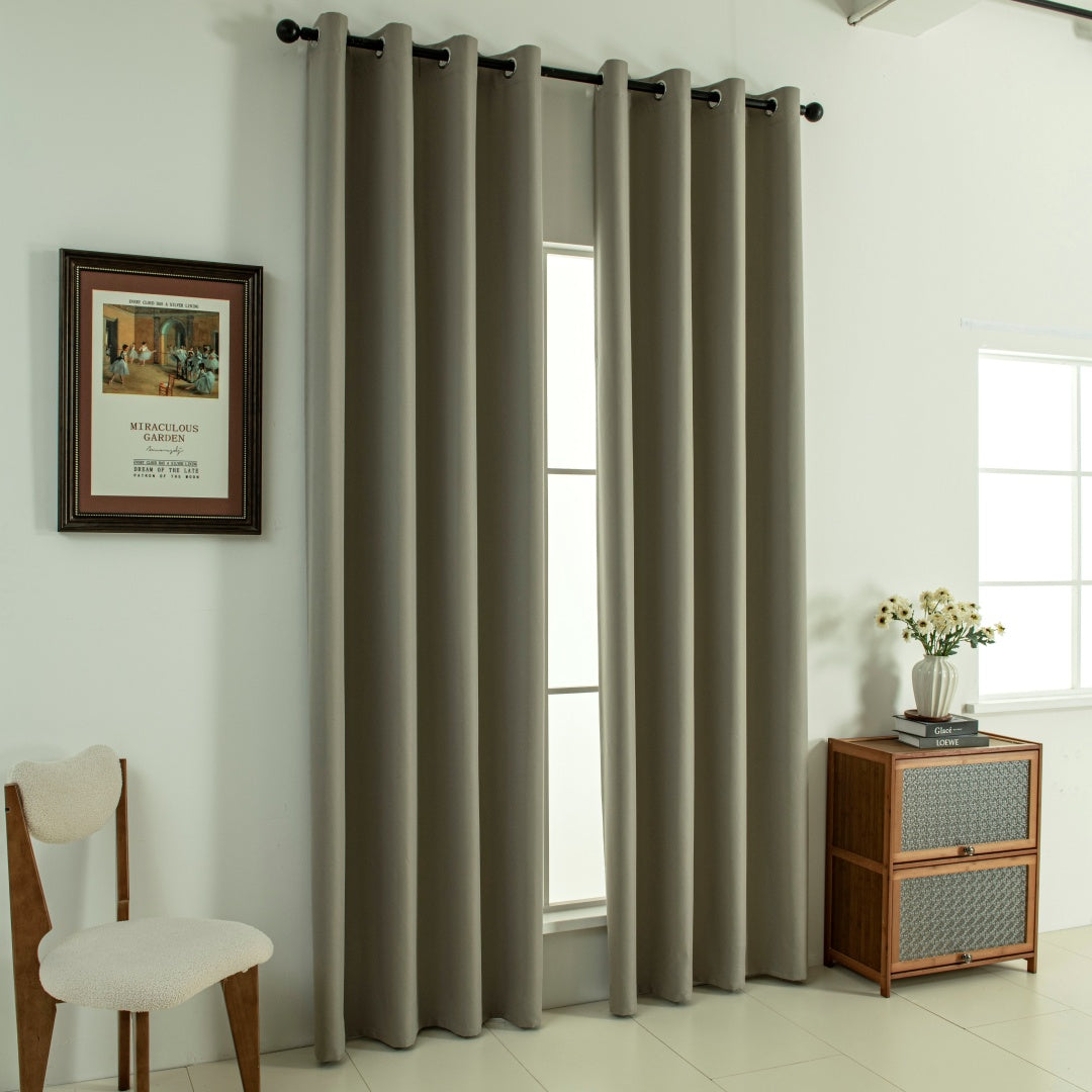 Κουρτίνα Full Blackout σκίασης με 8 κρίκους Soft Art 8391 Light Beige-C3 140x270 Μπεζ Default Title από την εταιρεία Beauty Home