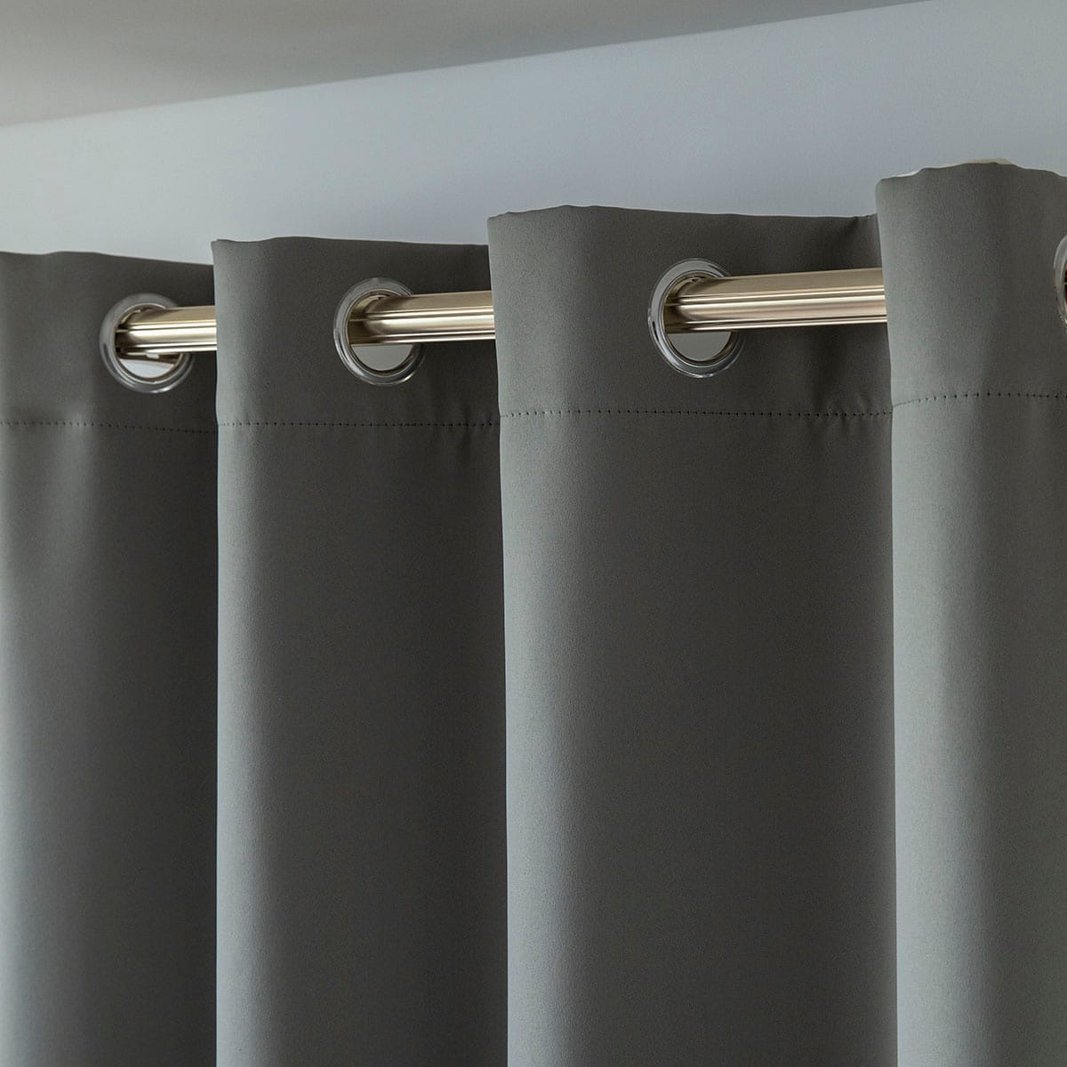 Κουρτίνα Blackout σκίασης με 8 κρίκους Art Ideal 8400