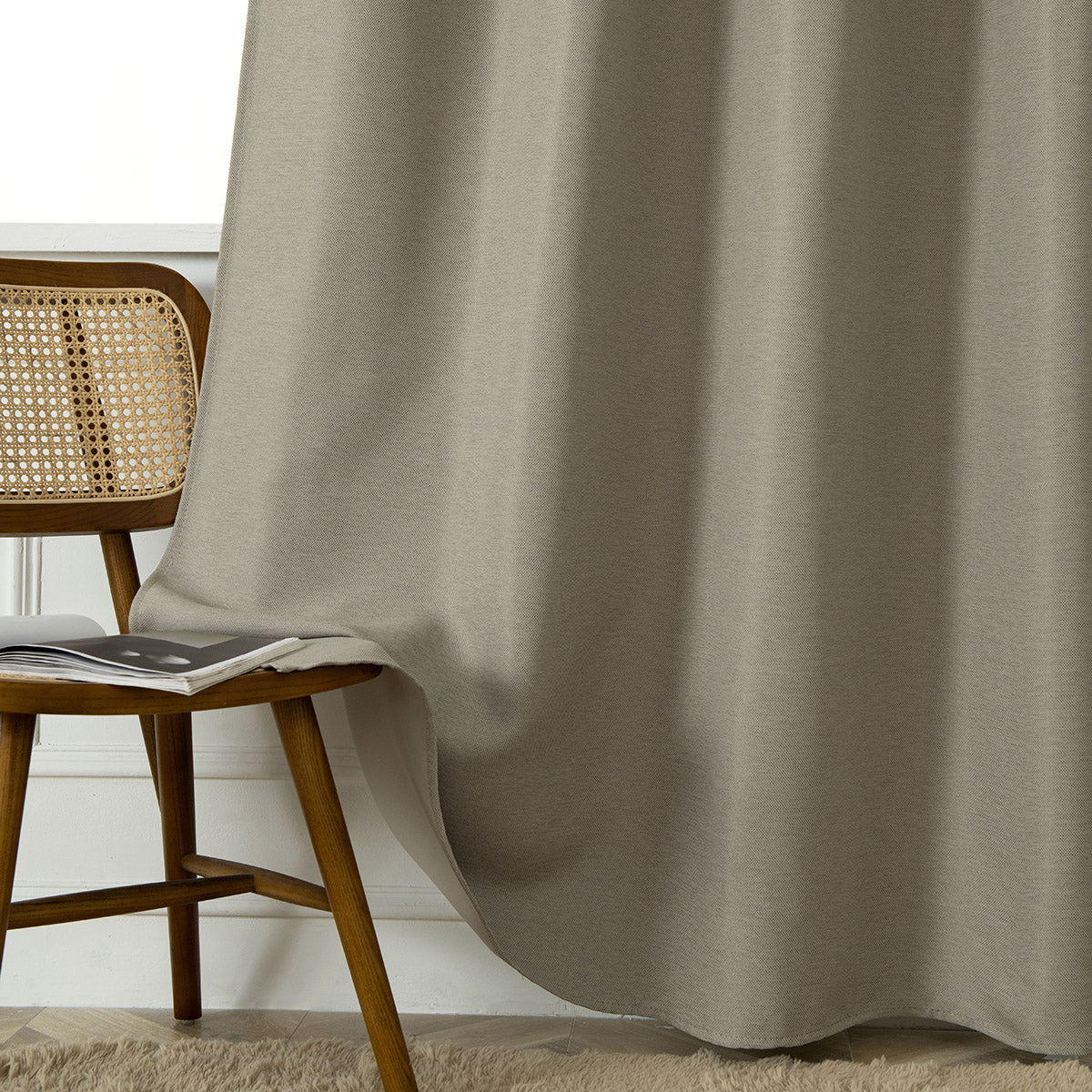 Ύφασμα κουρτίνας με το μέτρο Blackout jacquard σκίασης Glare Art 8444 Φ280 Άμμου από την εταιρεία Beauty Home