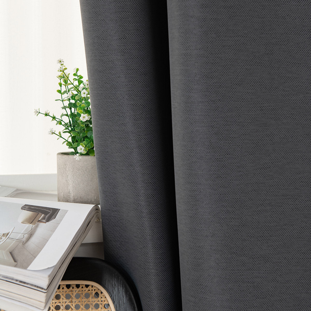 Ύφασμα κουρτίνας με το μέτρο Blackout jacquard σκίασης Glare Art 8444 Φ280 Ανθαρκί από την εταιρεία Beauty Home