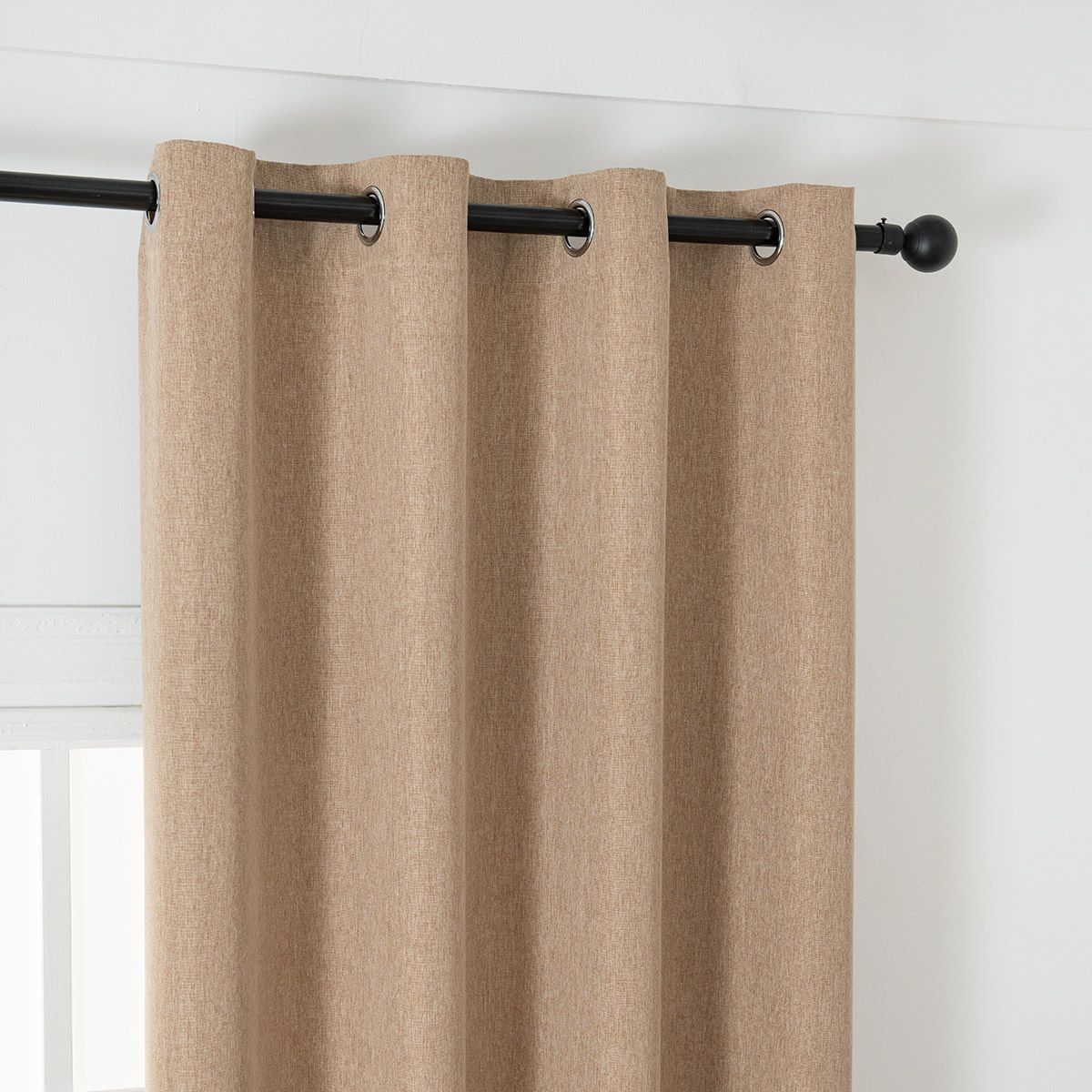 Κουρτίνα μεσαίας σκίασης με 8 μεταλλικούς κρίκους Illusion Art 8445