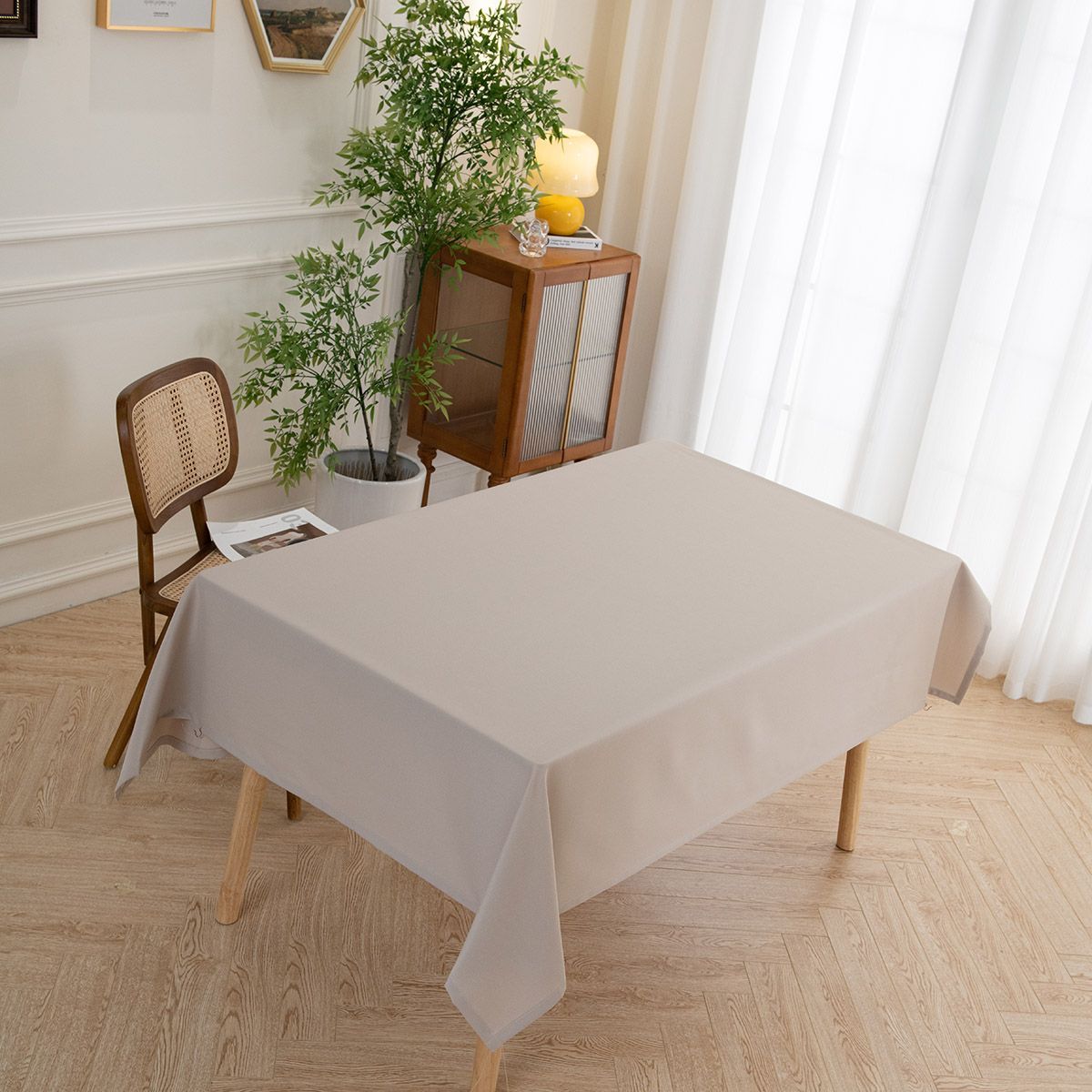 Τραπεζομάντηλο Supreme Art 8490