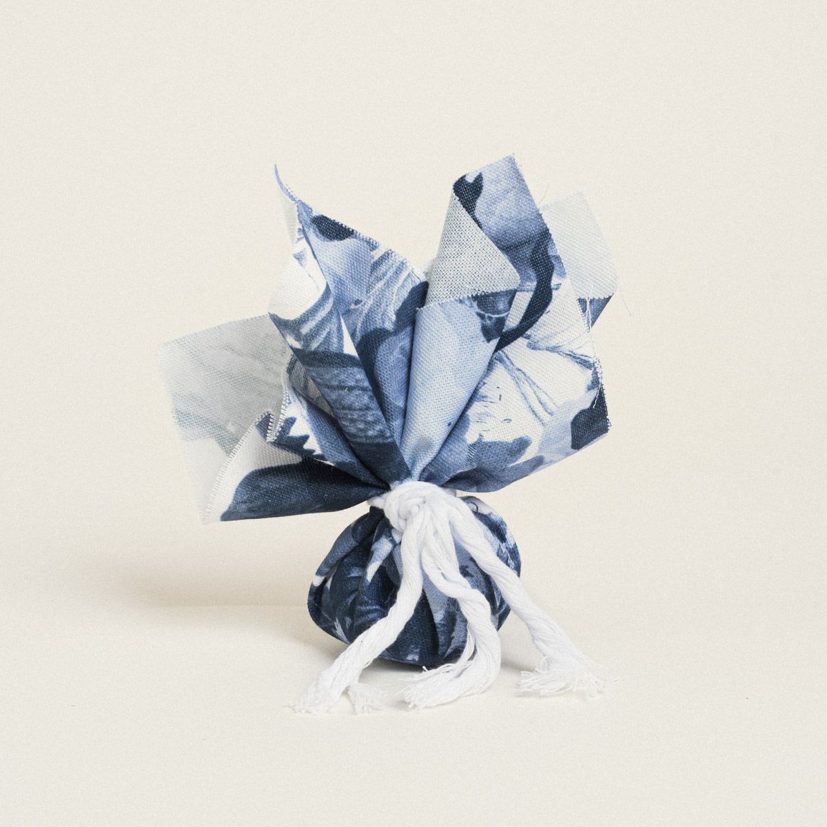 ΜΑΝΤΗΛΙ 27 x 27 cm ΜΠΛΕ ΛΟΥΛΟΥΔΙΑ