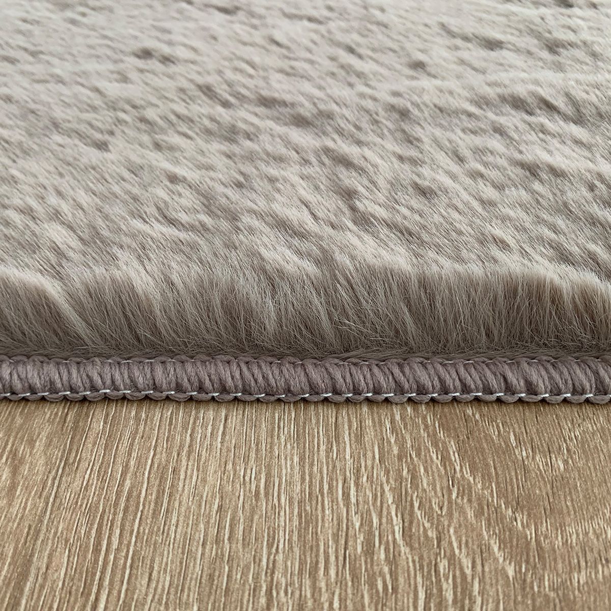 Χαλί Rabbit Art 9642 Μόκα από την εταιρεία Beauty Home