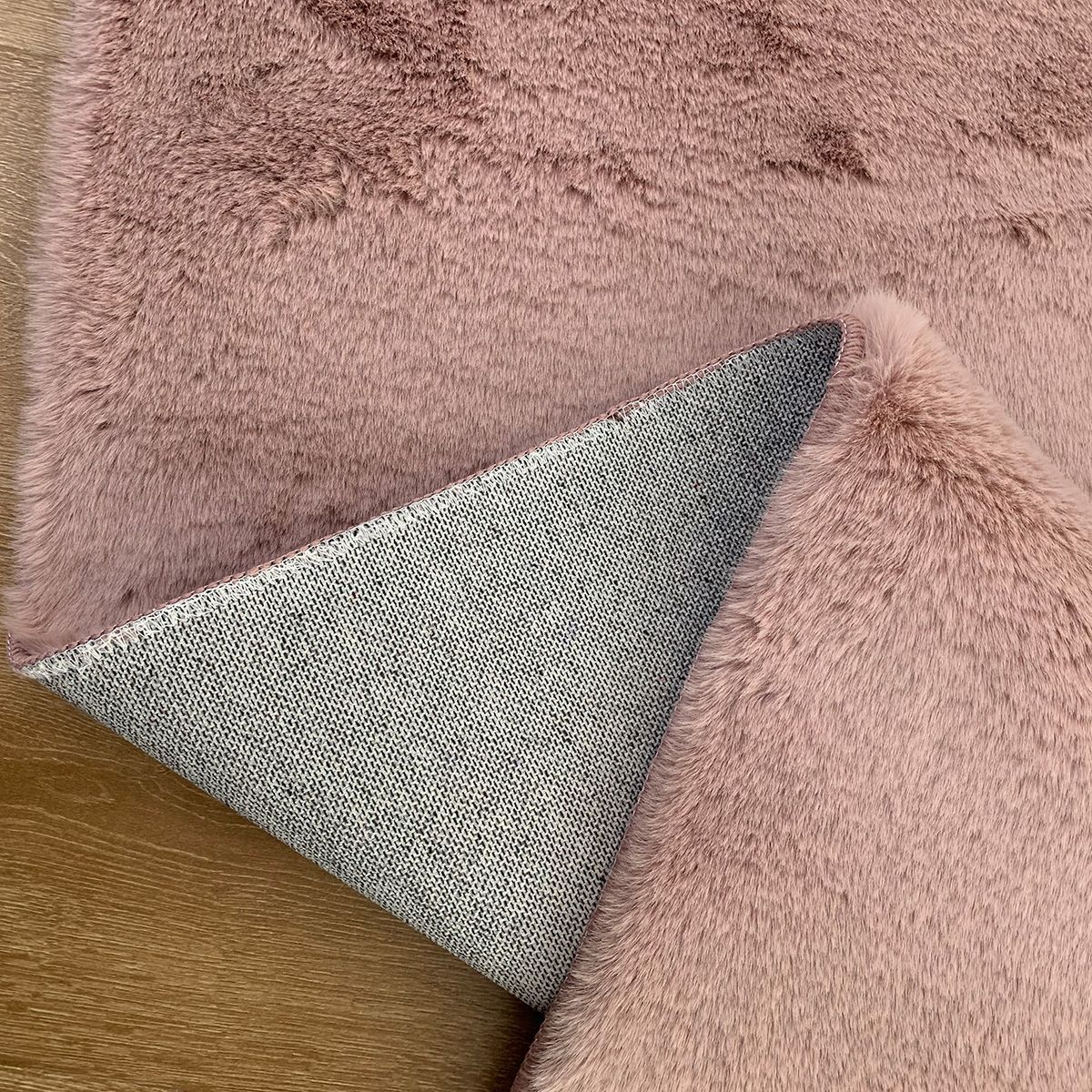 Χαλί Rabbit Art 9645 Αμέθυστος από την εταιρεία Beauty Home