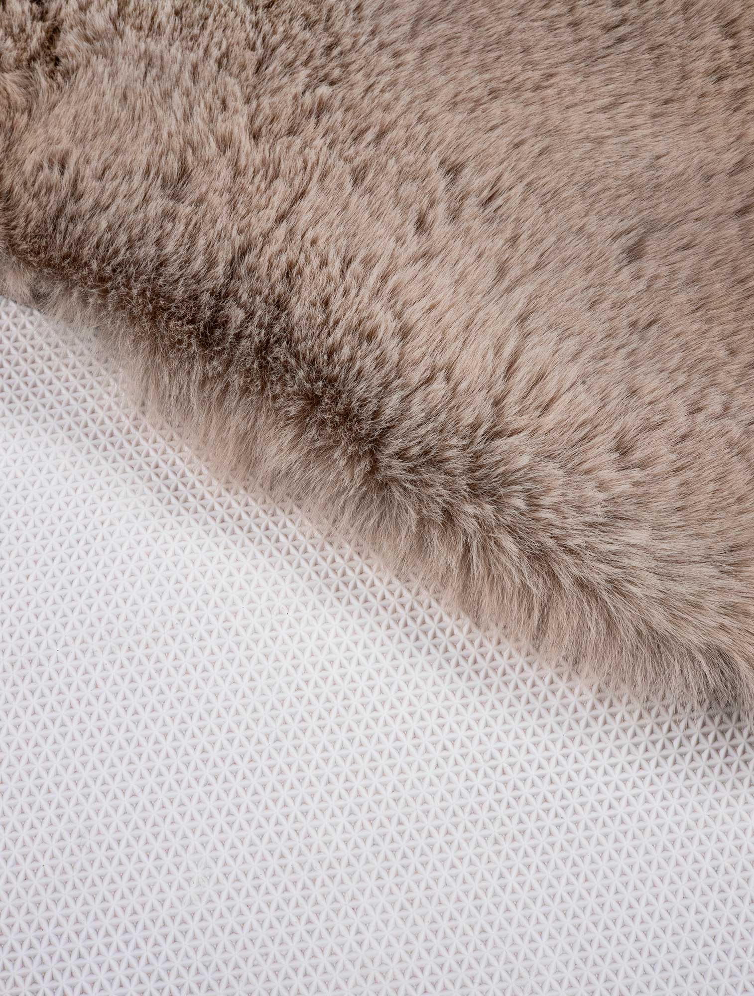 Χαλί BOUND BEIGE από την εταιρεία Madi