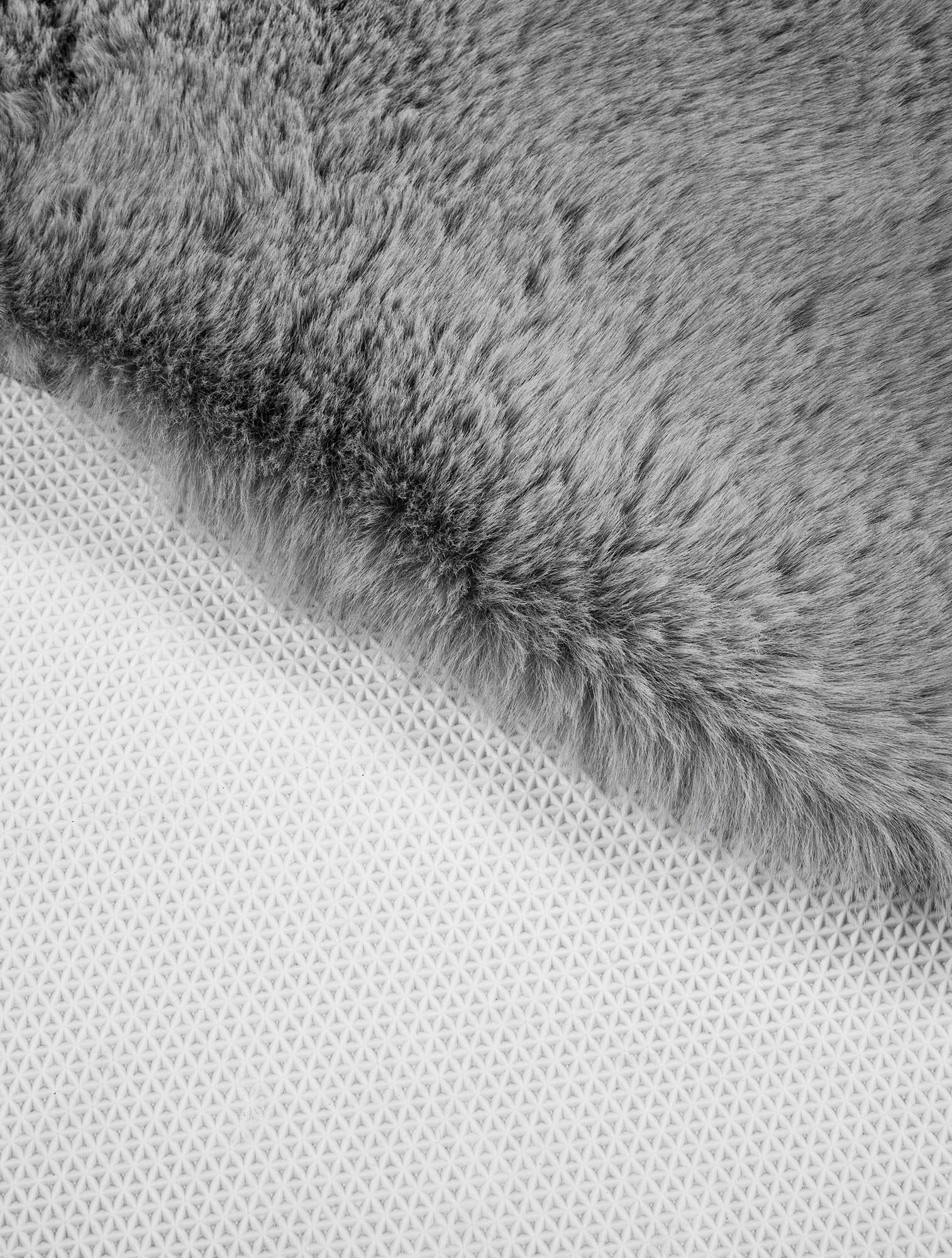 Χαλί BOUND GREY ANIMAL από την εταιρεία Madi