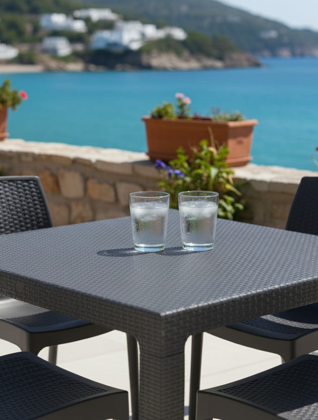 Τραπέζι Rattan BREEZE ANTHRACITE από την εταιρεία Madi