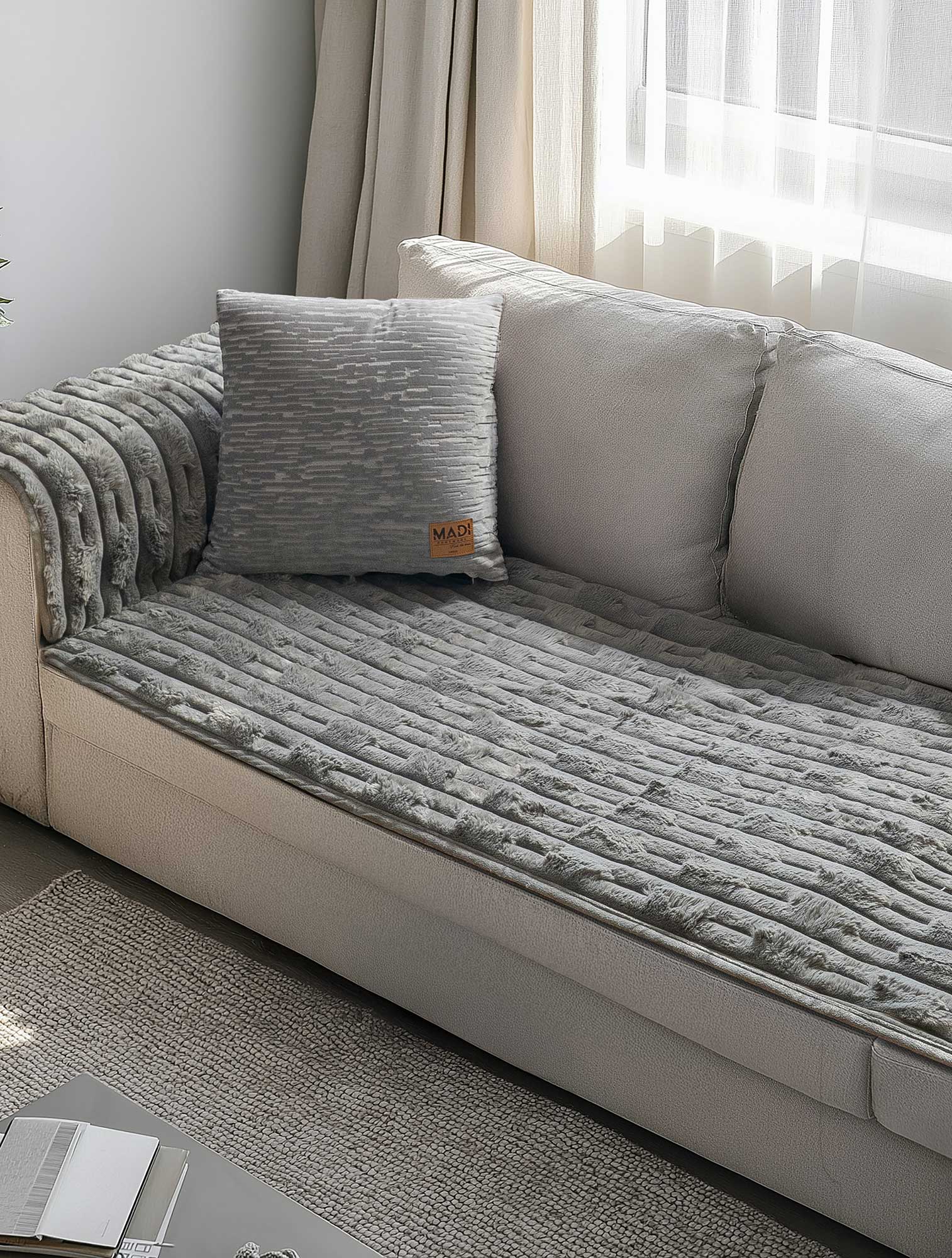 Μεμονωμένο γούνινo κάλύμμα FLAURA GREY από την εταιρεία Madi