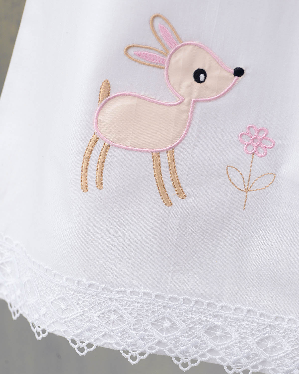 FLOPPY Ροζ - Σετ σεντόνια βρεφικά 3 τεμ. με κέντημα από την εταιρεία Rythmos Home