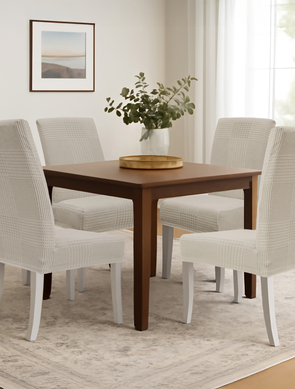 Ελαστικά καλύμματα τραπεζαρίας LINEPLAY BEIGE από την εταιρεία Madi