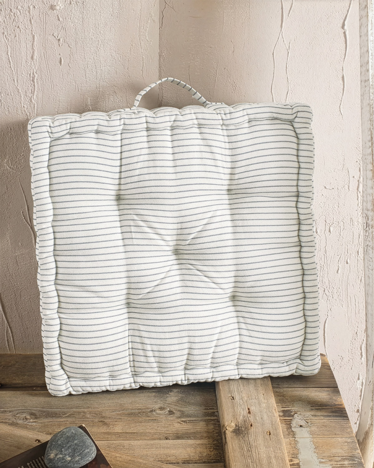 LINEN Γκρι ΡΙΓΕ - Μαξιλάρι ΔΑΠΕΔΟΥ 50 x 50 x 10 ΦΥΣΙΚΟ 50 x 50 x 10 από την εταιρεία Rythmos Home
