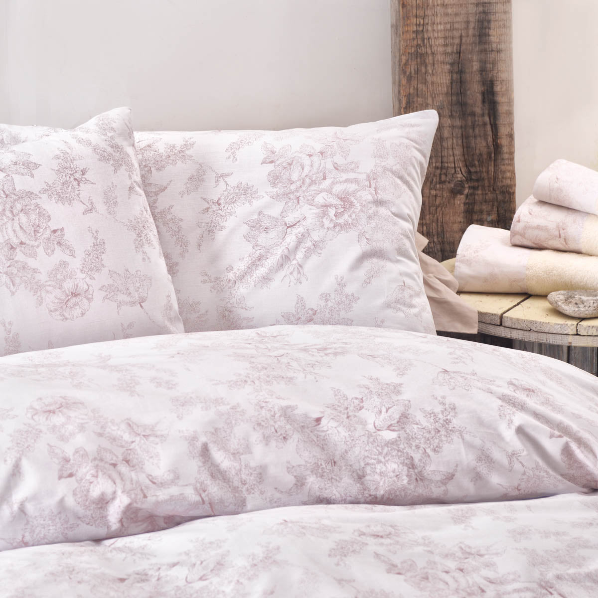 LUCETTE Ροζ - Σετ παπλωματοθήκη Nova Ημίδιπλο Ροζ 160 x 250 από την εταιρεία Rythmos Home
