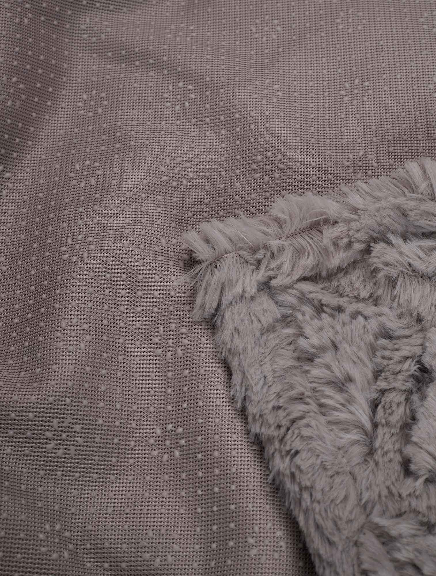 Ριχτάρι OBLONG TAUPE από την εταιρεία Madi