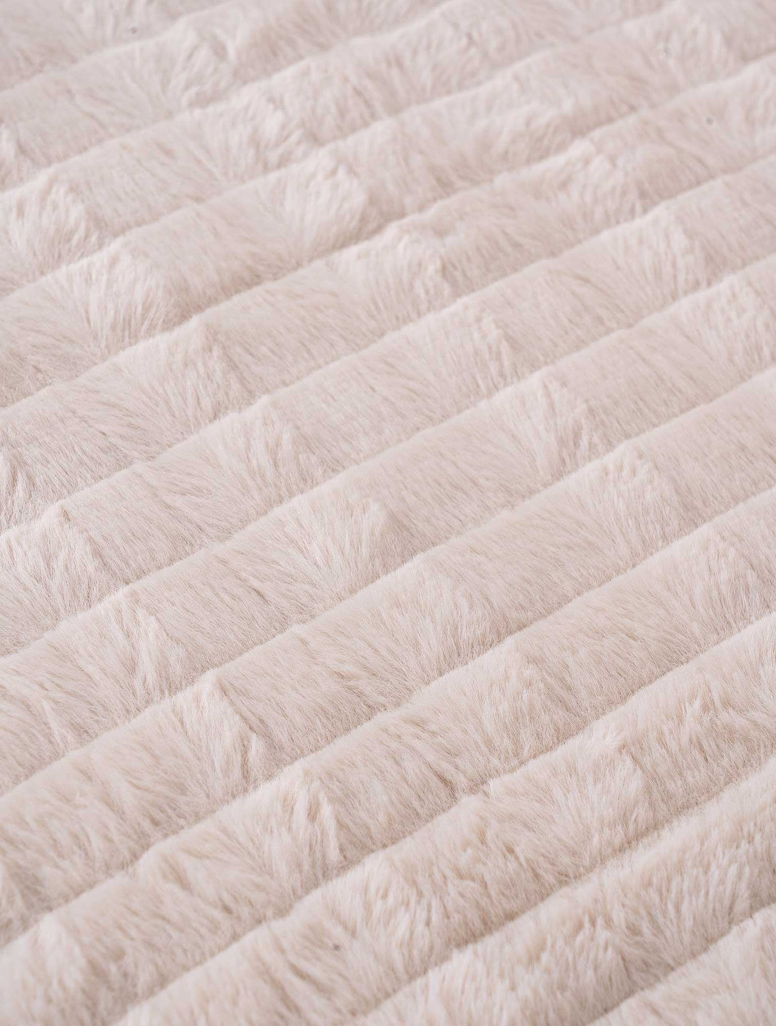 Ριχτάρι RAYS BEIGE από την εταιρεία Madi