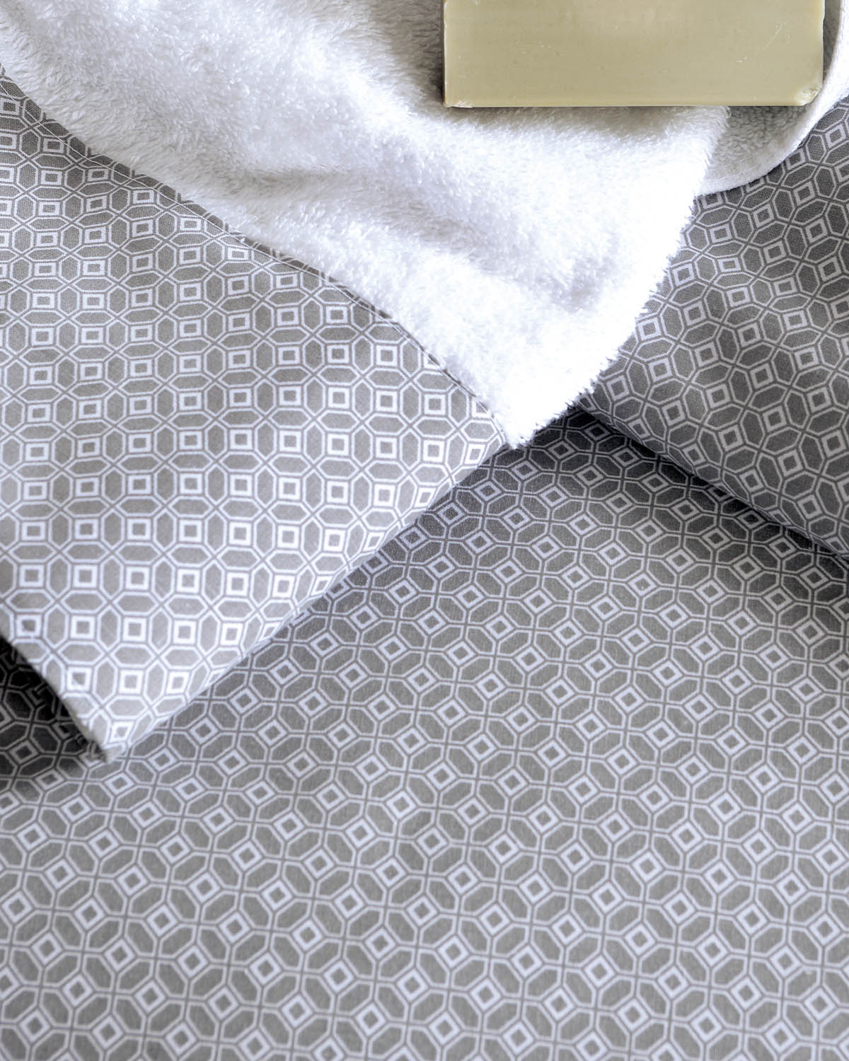 SINCLAIR Γκρι - Σετ παπλωματοθήκη Next από την εταιρεία Rythmos Home