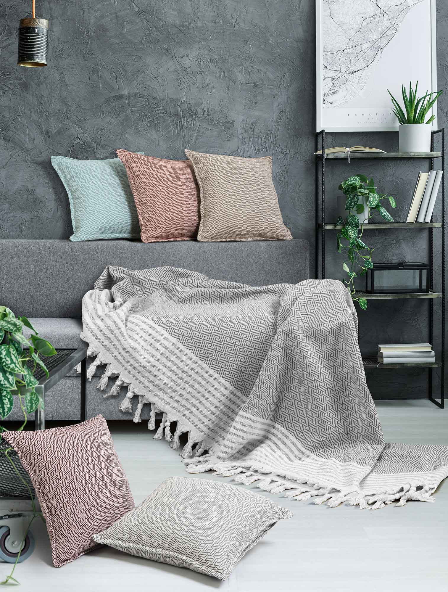 Διακοσμητικό Μαξιλάρι TENT GREY από την εταιρεία Madi