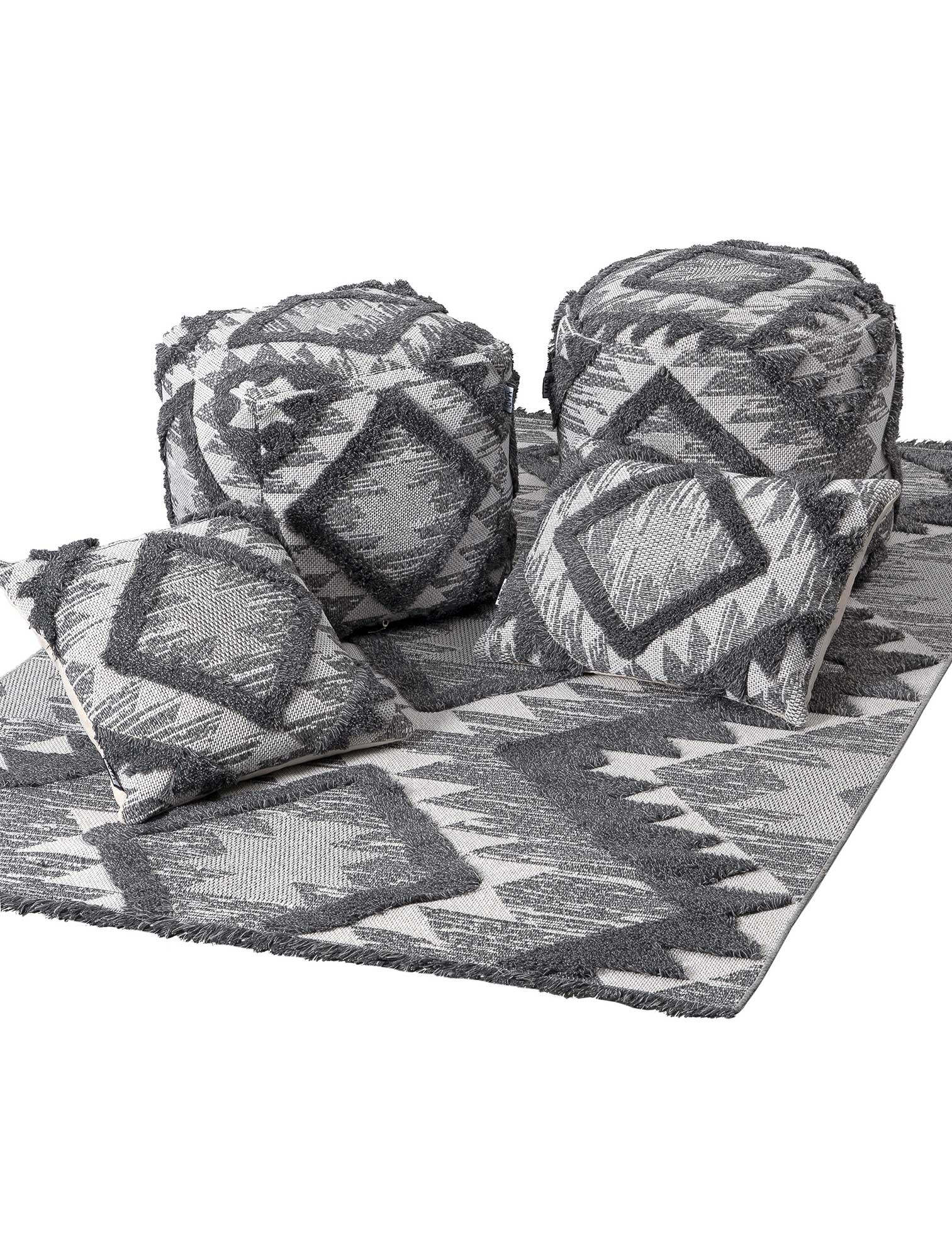 Χαλί TRIBE GREY από την εταιρεία Madi