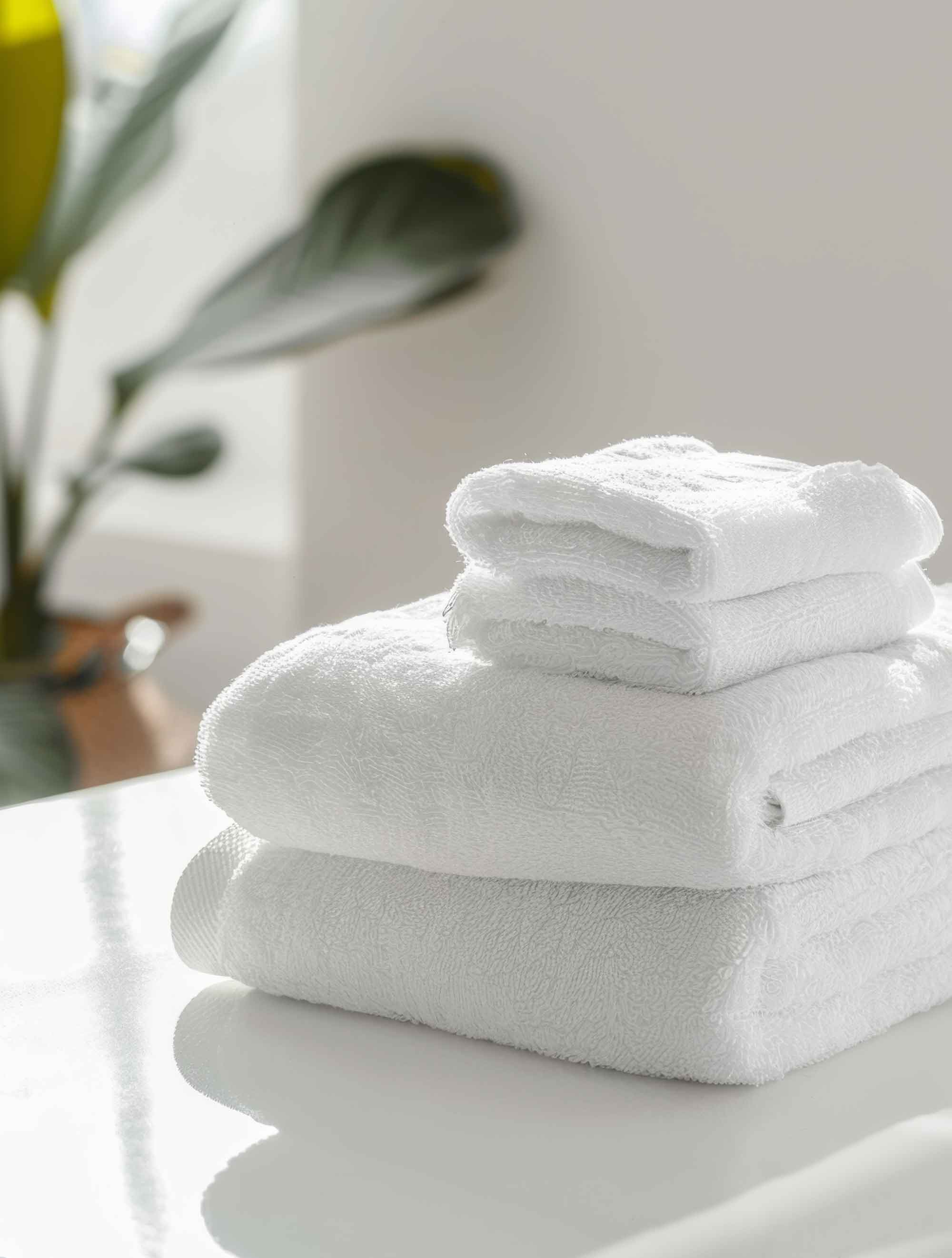 Πετσέτα VELORA 500gsm από την εταιρεία Madi