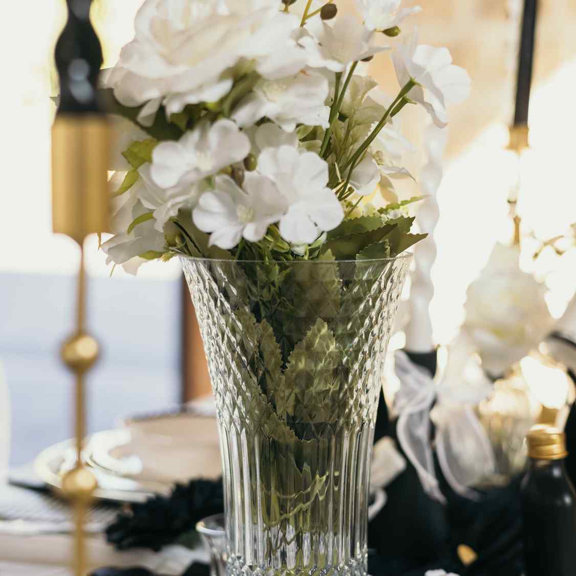 Βάζο γυάλινο Iris – Διαφανές Ø13x23cm – 1100ml από την εταιρεία Beauty Home
