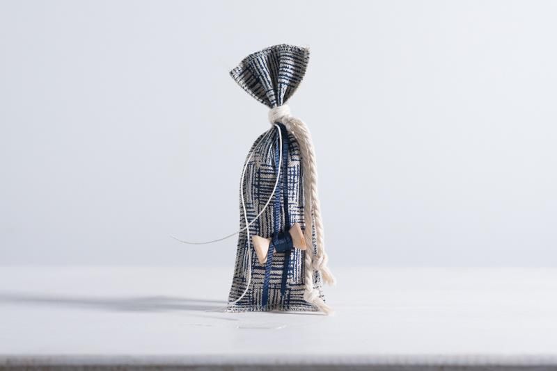 ΠΟΥΓΚΙ 6 x 19 cm ΜΠΛΕ ΚΑΡΩ ΓΡΑΜΜΕΣ