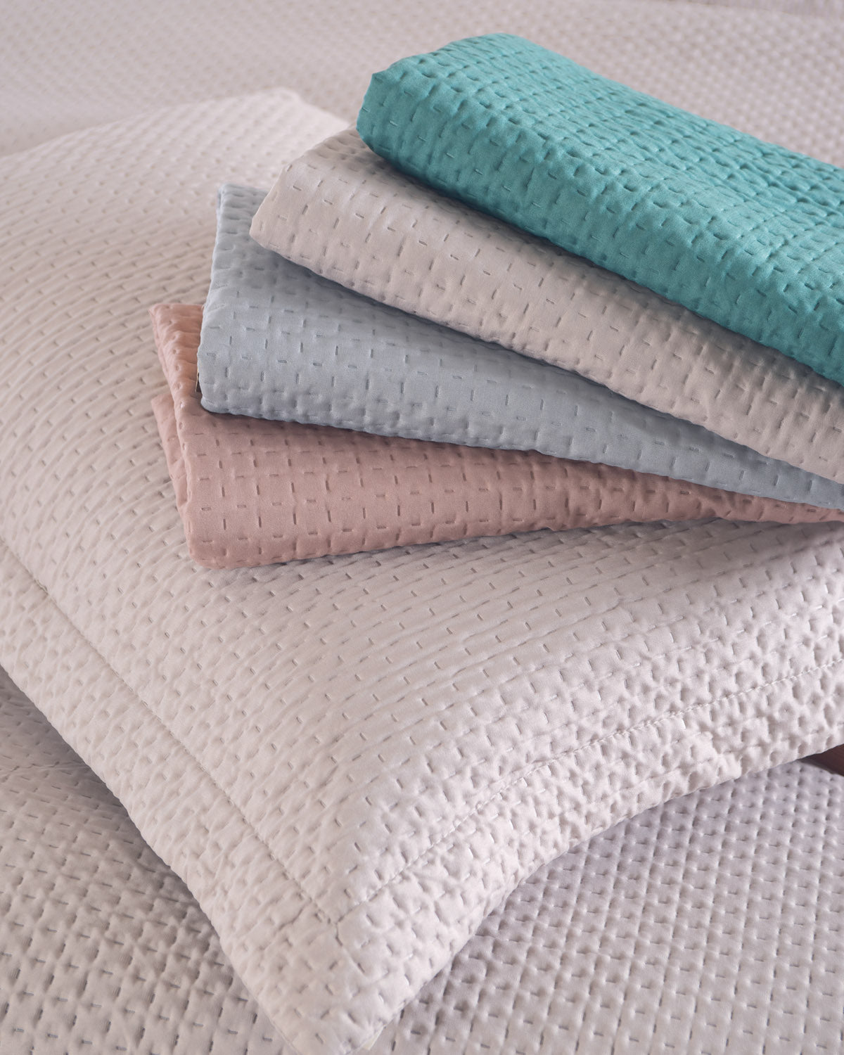 ALLURE Μπεζ - Σετ κουβερλί από την εταιρεία Rythmos Home