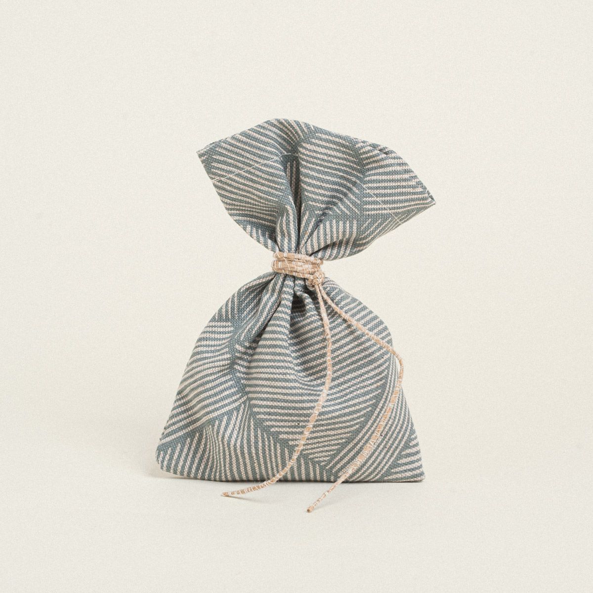 ΠΟΥΓΚΙ 12 x 17 cm ΔΙΑΓΩΝΙΕΣ ΓΡΑΜΜΕΣ ΛΑΔΙ