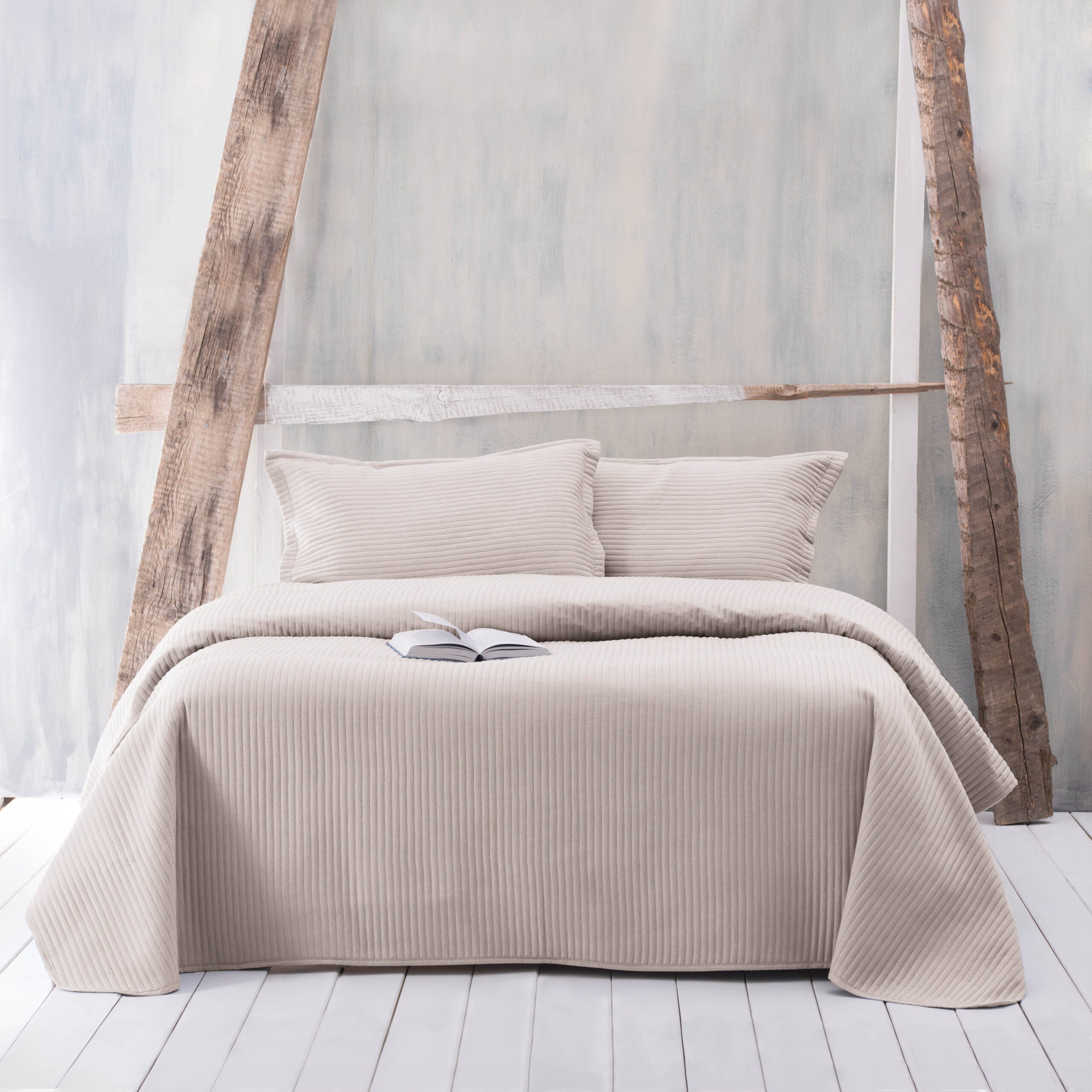 JAZZ 2 Μπεζ - Σετ κουβερλί Ημίδιπλο Μπεζ 160 x 240 από την εταιρεία Rythmos Home